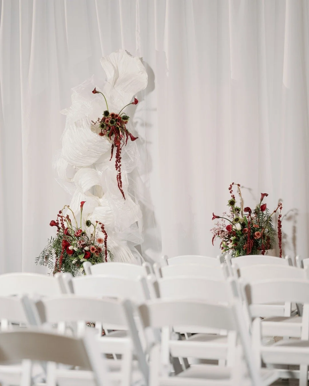 Let's be honest, the sculpture IS the moment 👏👏

DM me for rental details!

#kceventrental #kcrentals #kansascityeventrentals #kansascityevents #kceventspace #kansascityeventspace