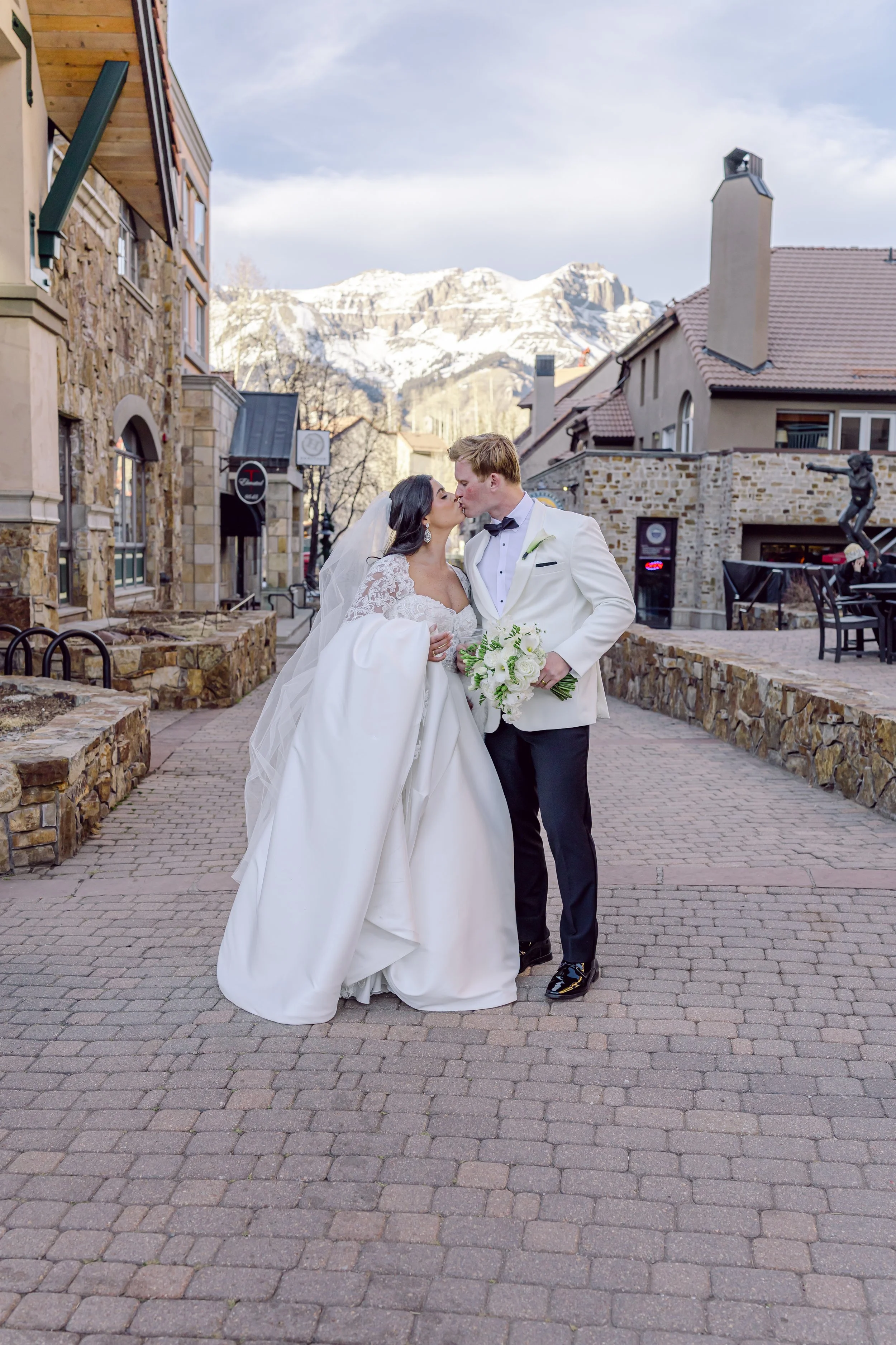 Luxury Wedding Flowers in Telluride, Colorado 
