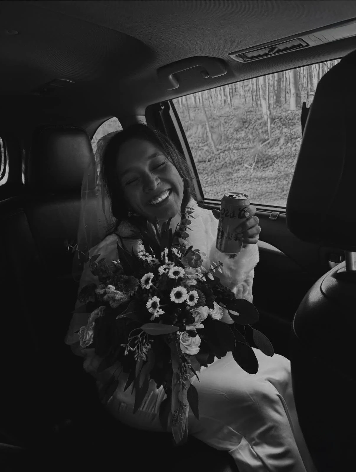 Elopement Flowers in Ridgway, Colorado