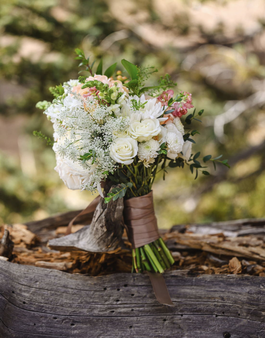 Elopement Flowers in Telluride, Colorado