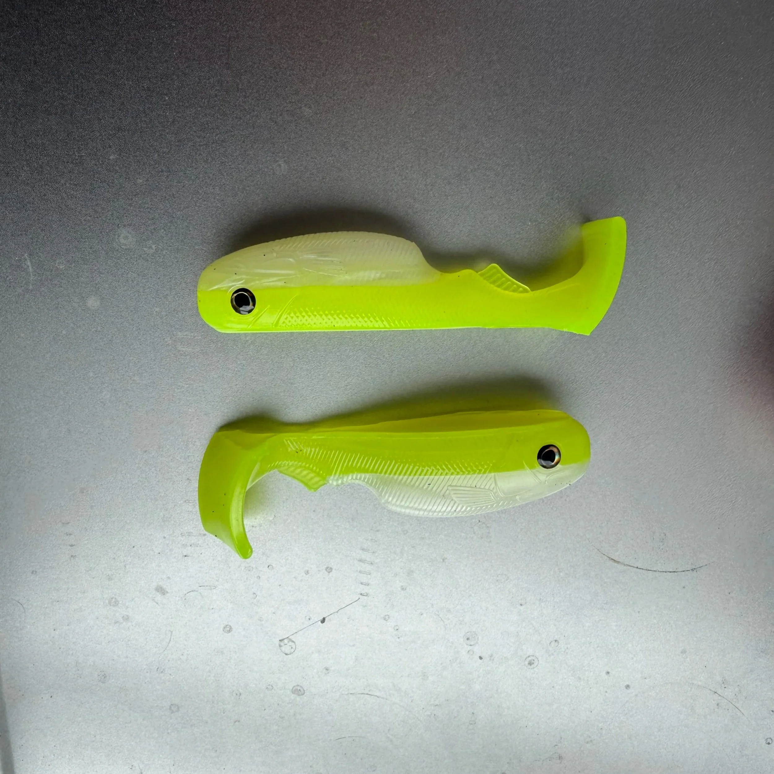 3.5" Epic Pud Bootail Swim Bait Chartruese with White Belly