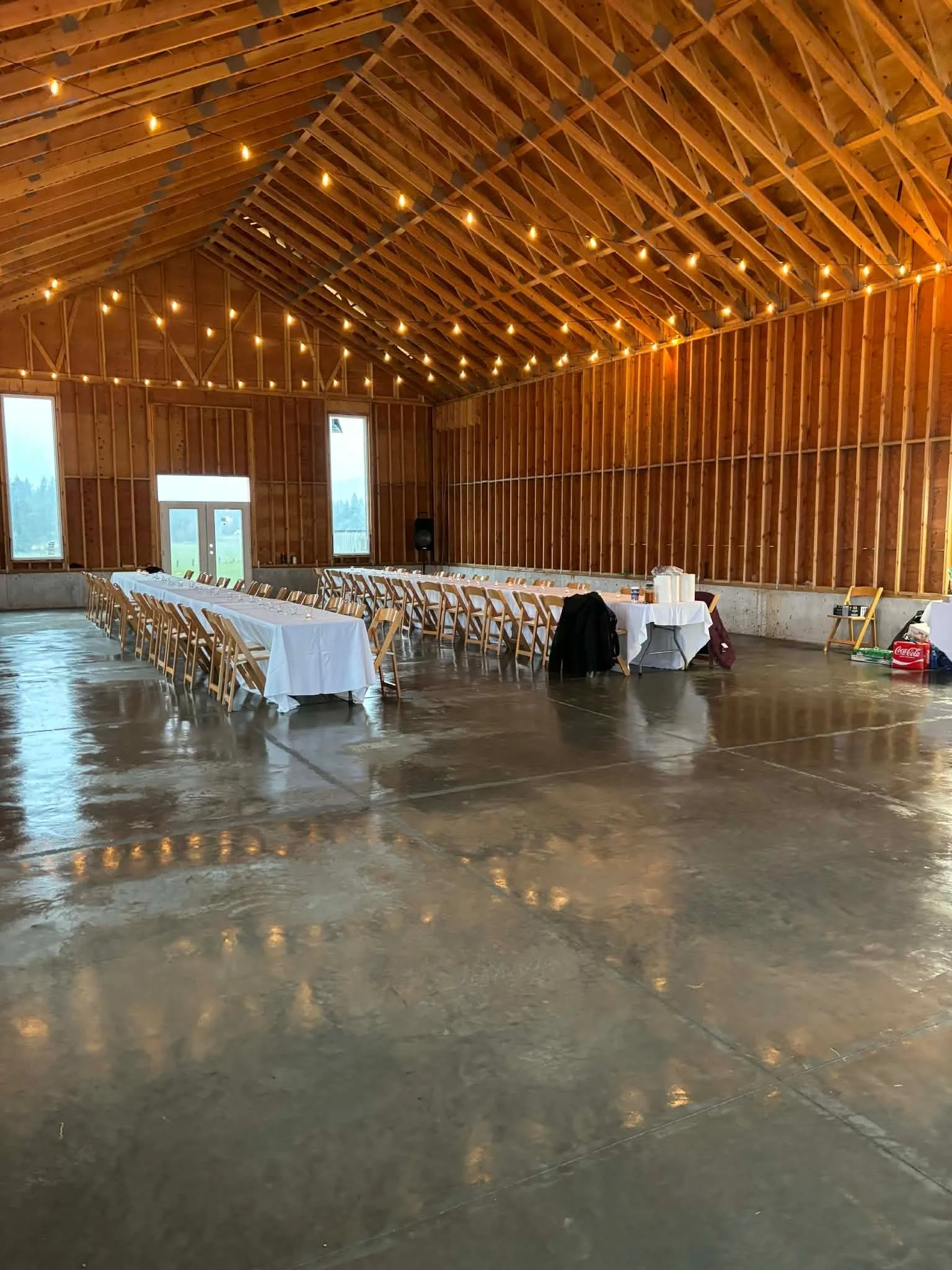   Discover Radiant Acres, the perfect venue for your farm wedding or special event on Vancouver Island. Nestled amidst stunning mountain views and rustic charm, our location offers an unforgettable backdrop that blends natural beauty with elegant sim
