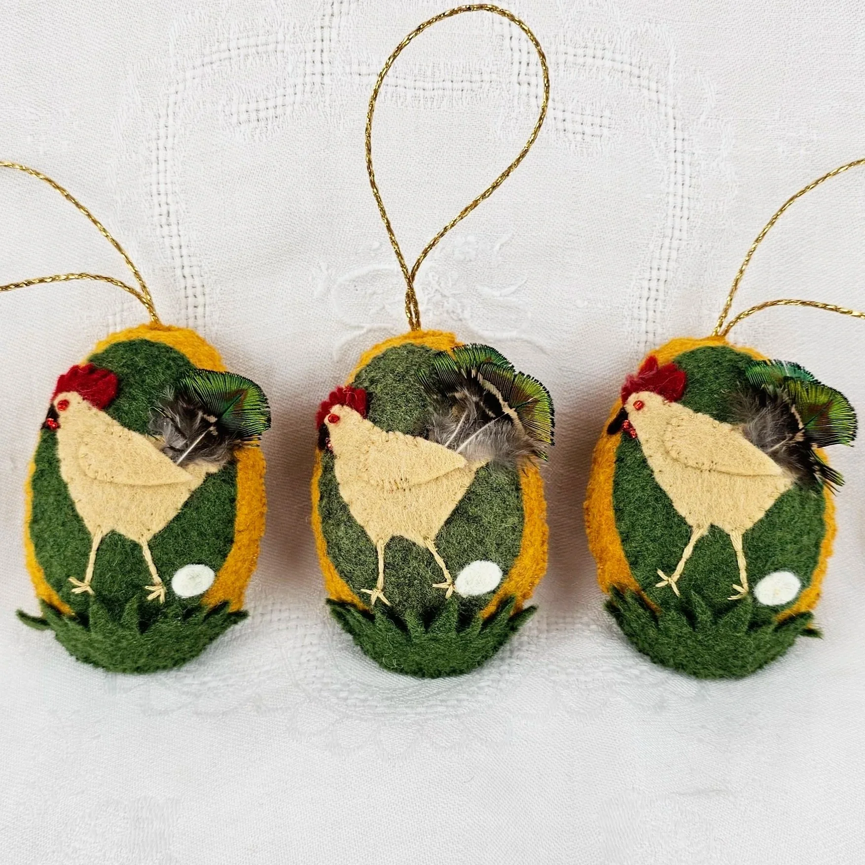 commission cheeky chicken trio chickens decoration decorations where to buy commission felt work Sara Meade Design Sarah NZ Artist Small Business Kiwi Aotearoa New Zealand
