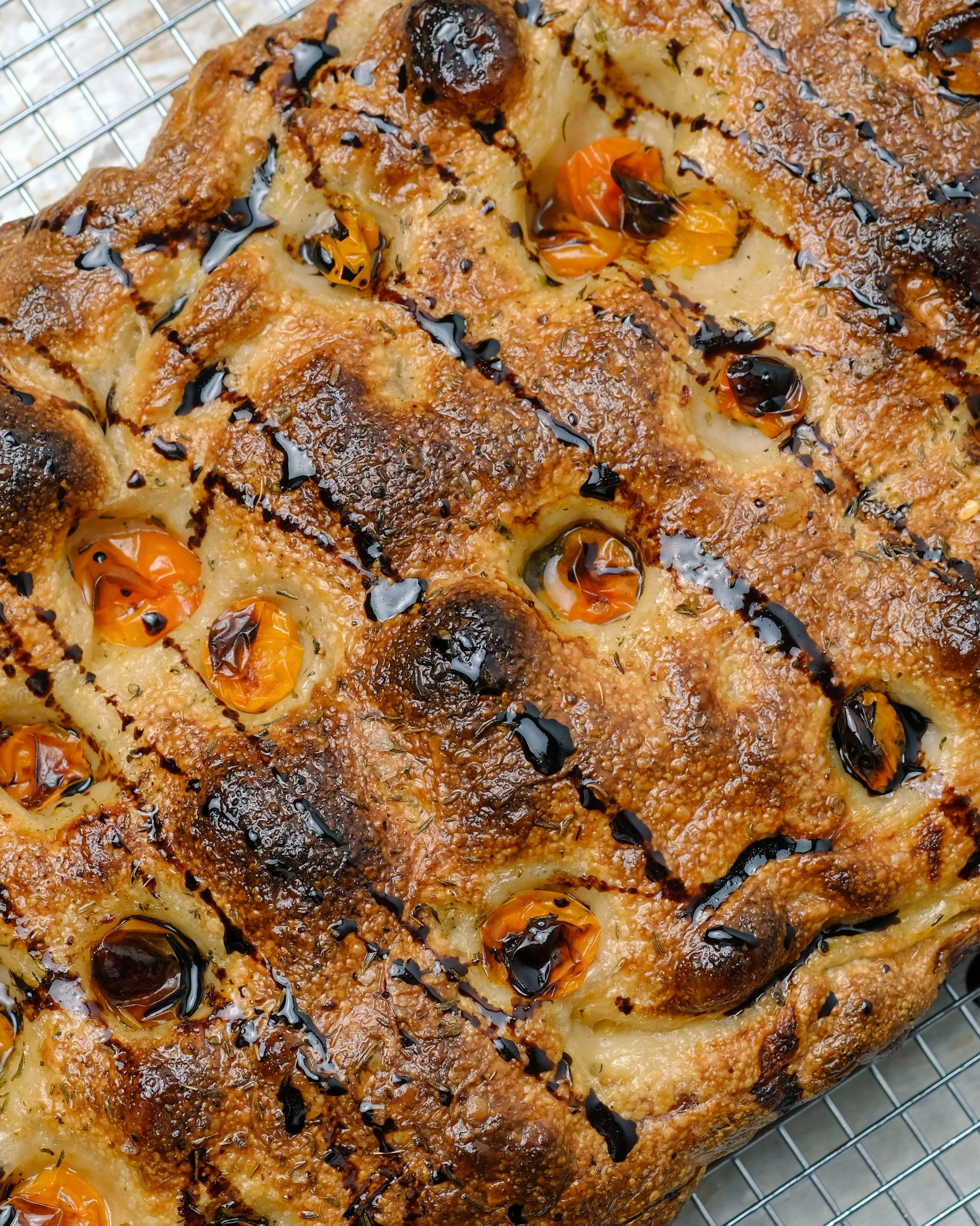 Focaccia Flavors ✨

&bull; Cherry Tomato Balsamic 
&bull; Sesame Seed