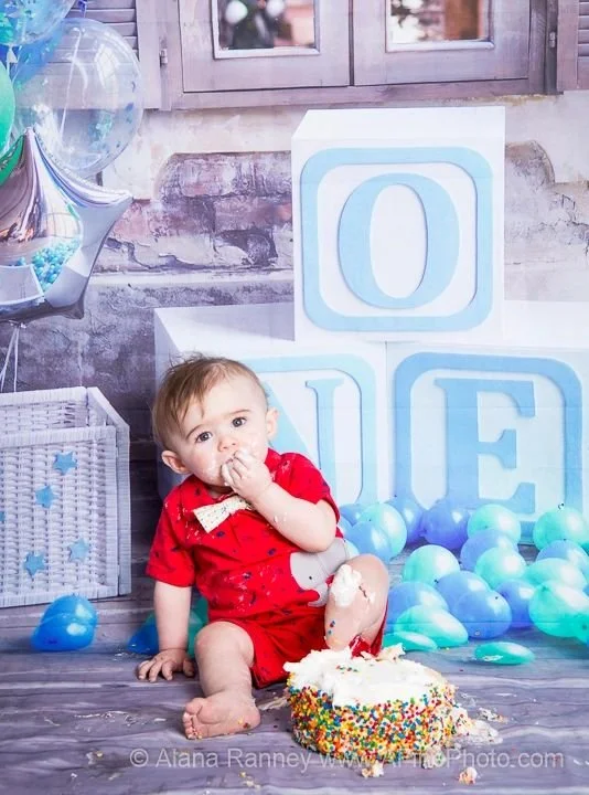 cake smash studio portrait Maine.jpg