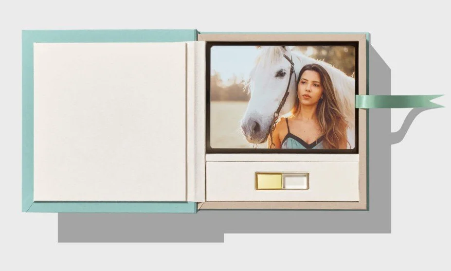 Customized Deluxe Folio Boxes