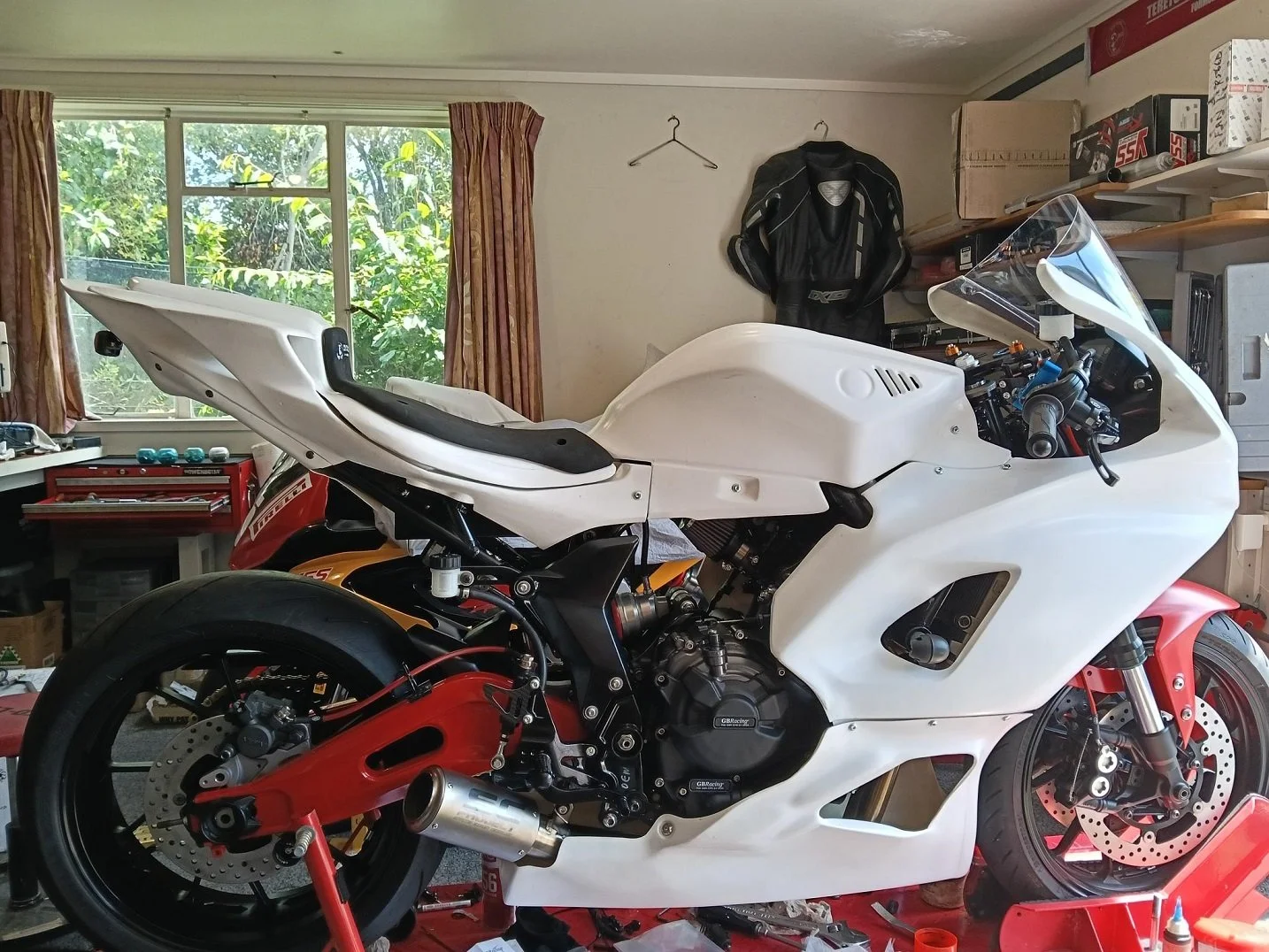 Yamaha R7 Cruciata Fairings1.jpg