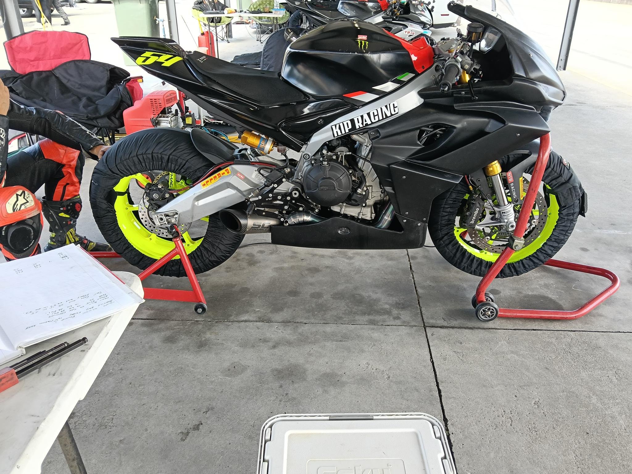 RS660 Track.jpg