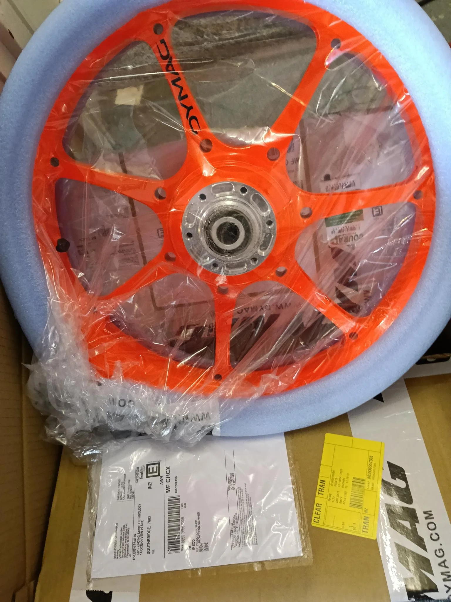 RS660 Orang 2.jpg