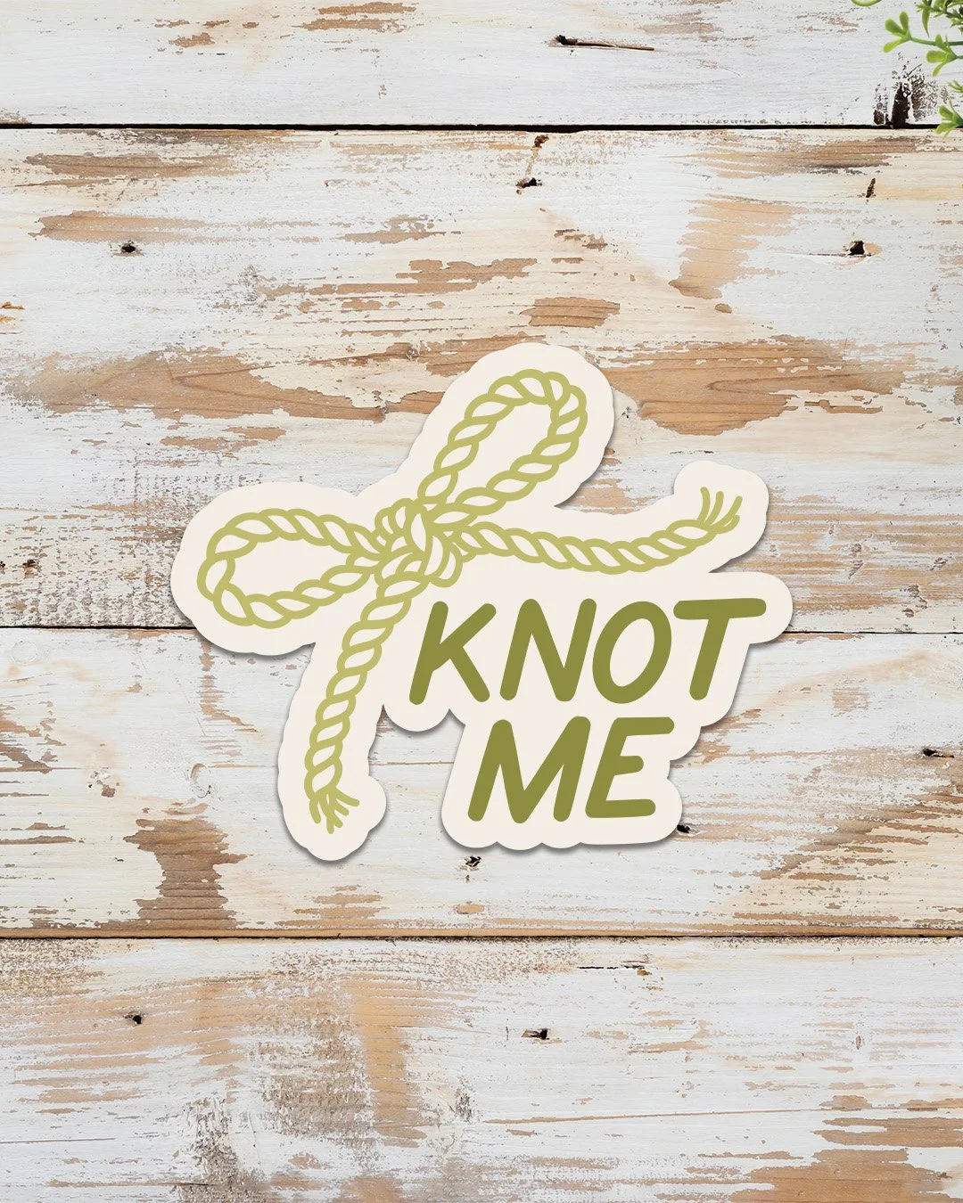 knot me green.jpg