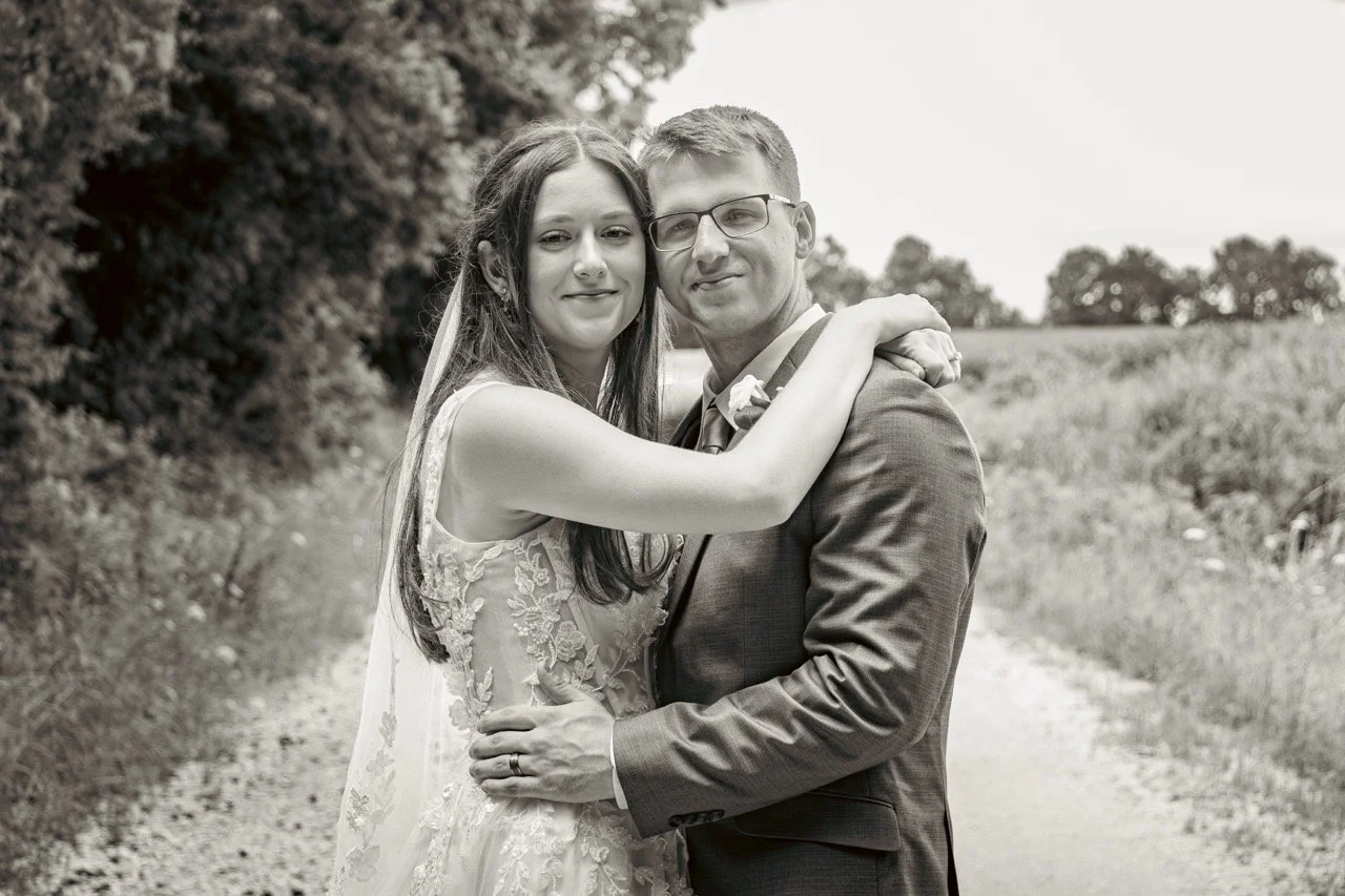 PeevyhouseWedding_BrideGroom-48.jpeg