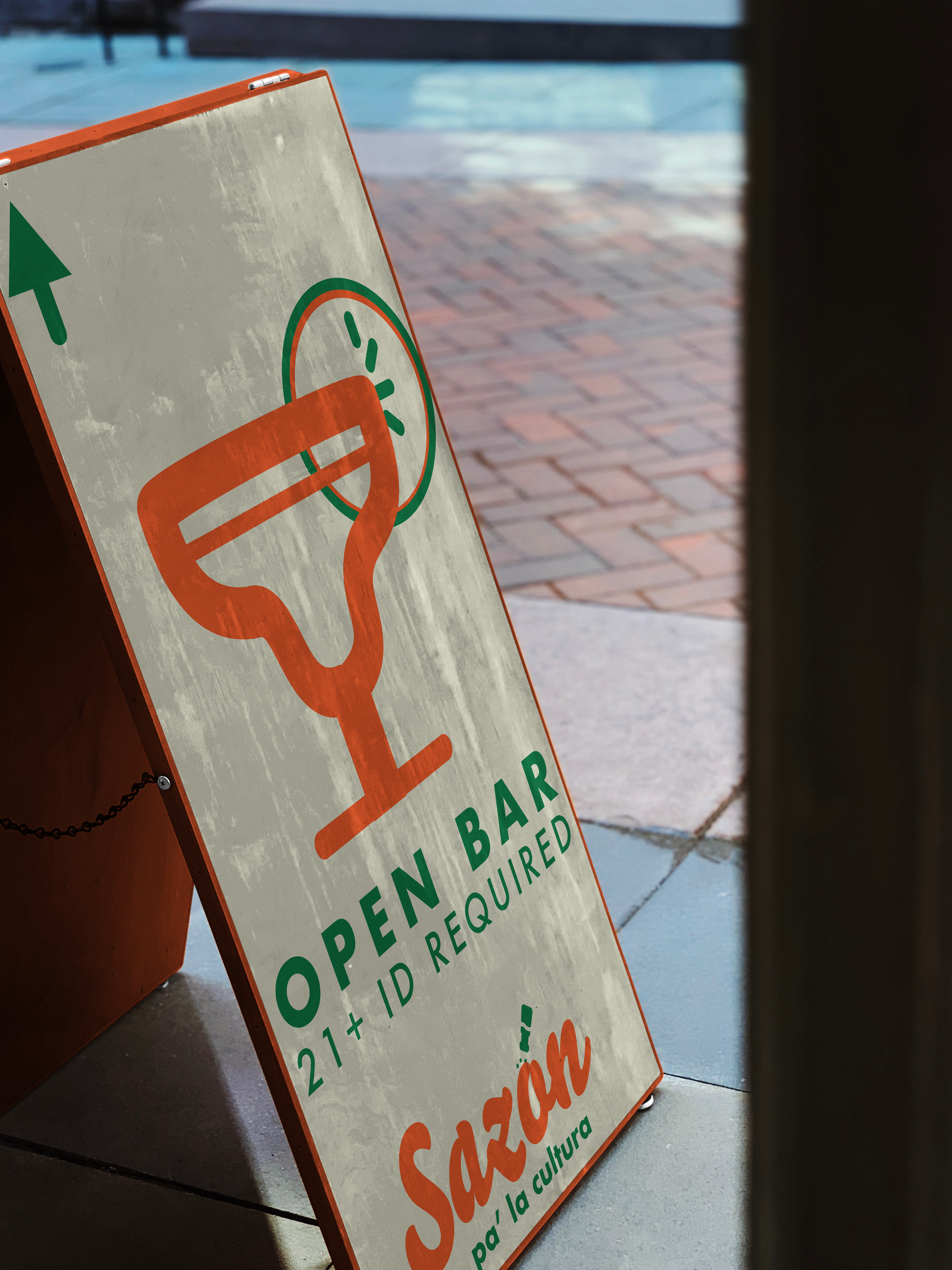 sazon Restaurant Stand PSD Mockup.png