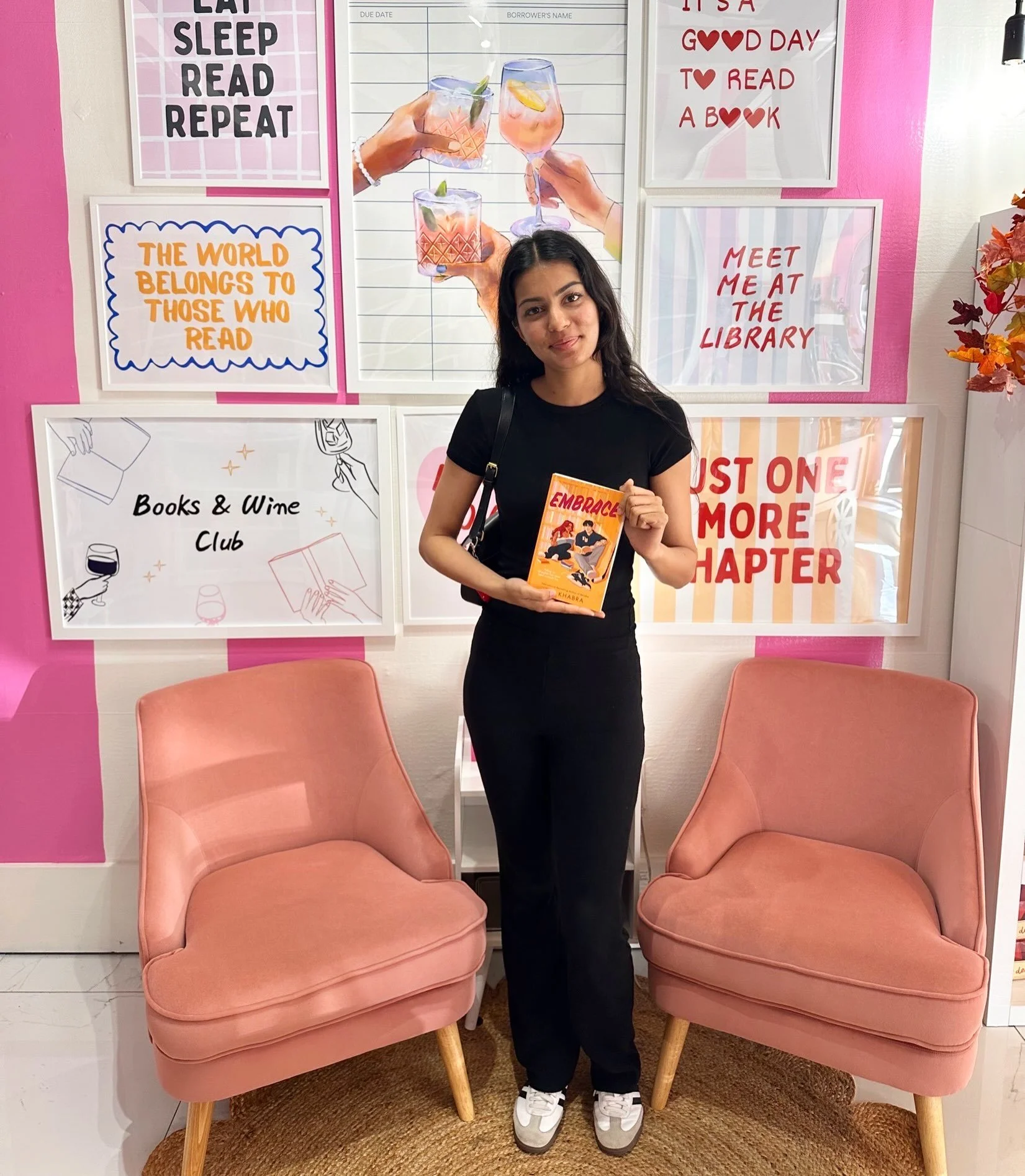 EXCUSE US WHILE WE GET BACK UP FROM PASSING OUT! 

@authorbalkhabra popped in the store today to sign what we had in stock!! We love this community so much, why is everyone just the best?! Thanks for being so sweet and stopping by Bal!!! 

#author #b