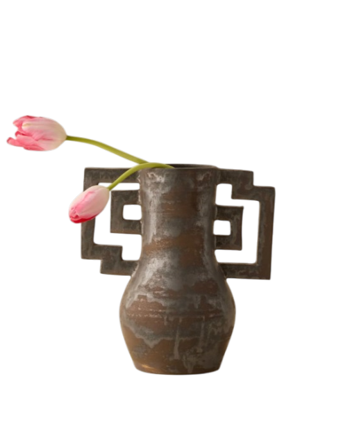 Traverse+Vase-Photoroom.png