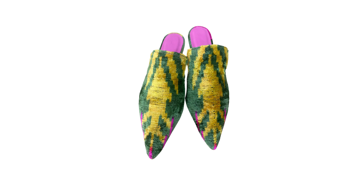 Shoes ikat velvet handmade,-Photoroom.png