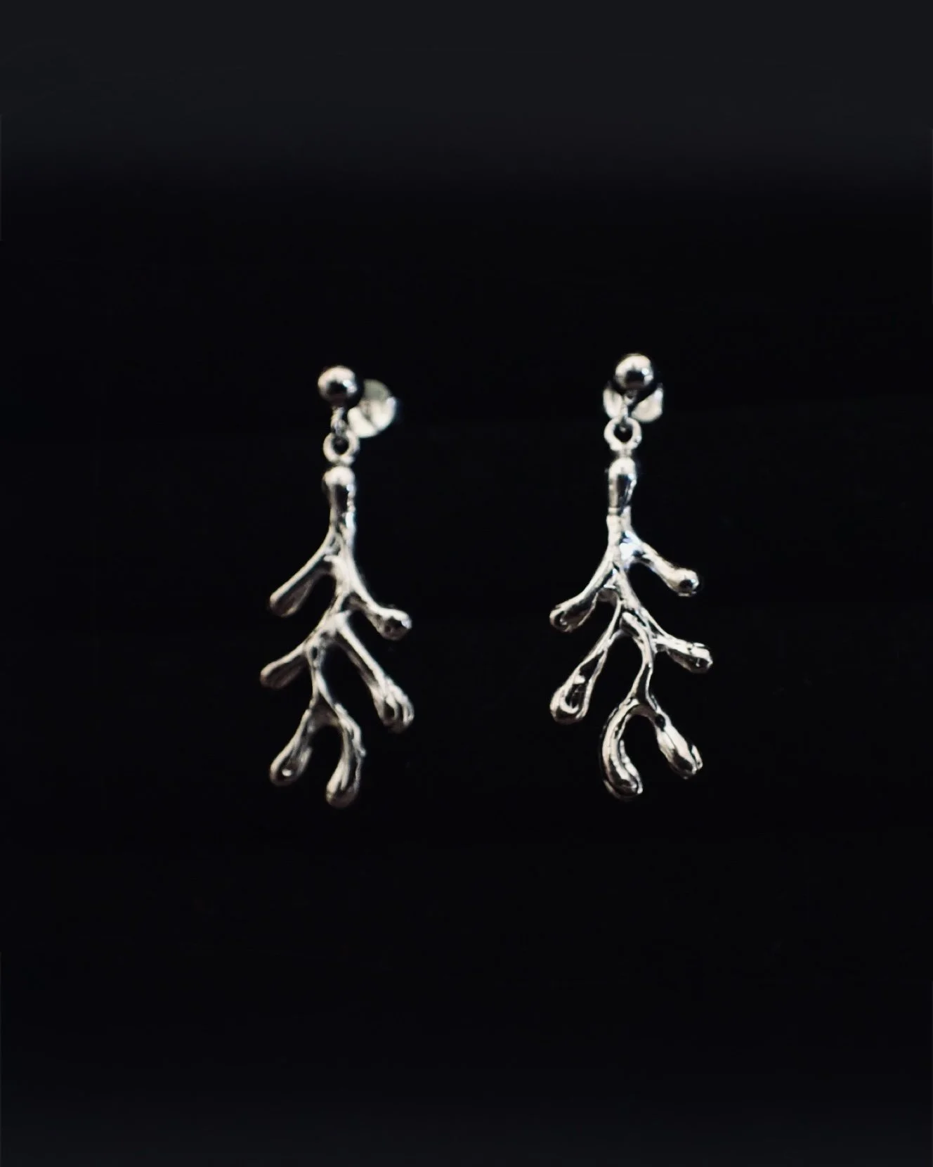 hyacinthus earrings