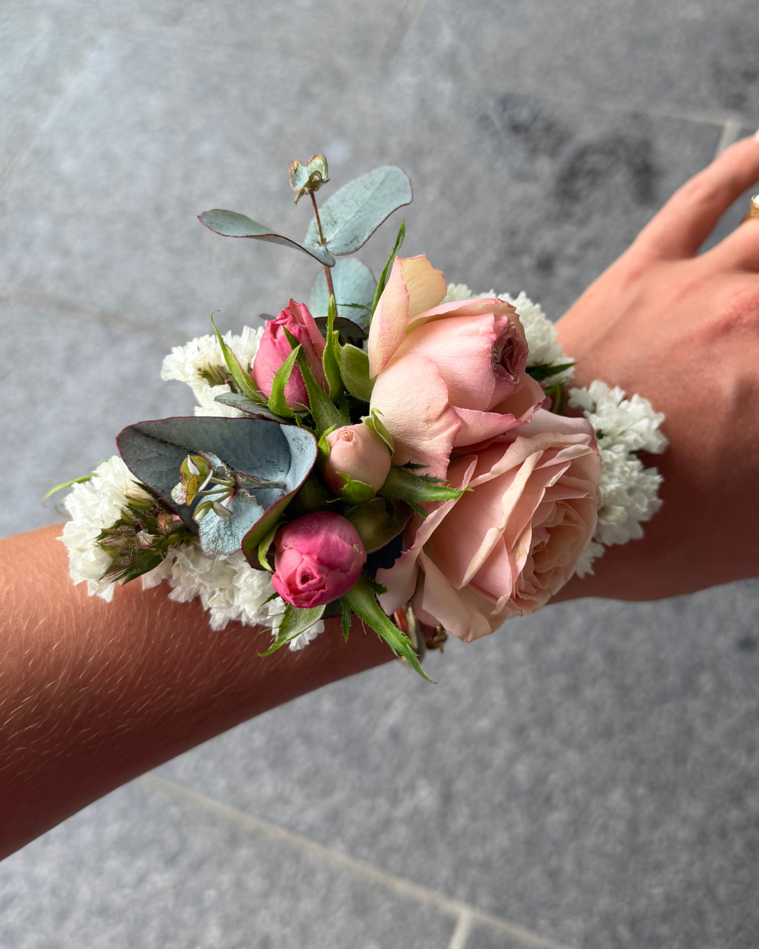 corsage.png