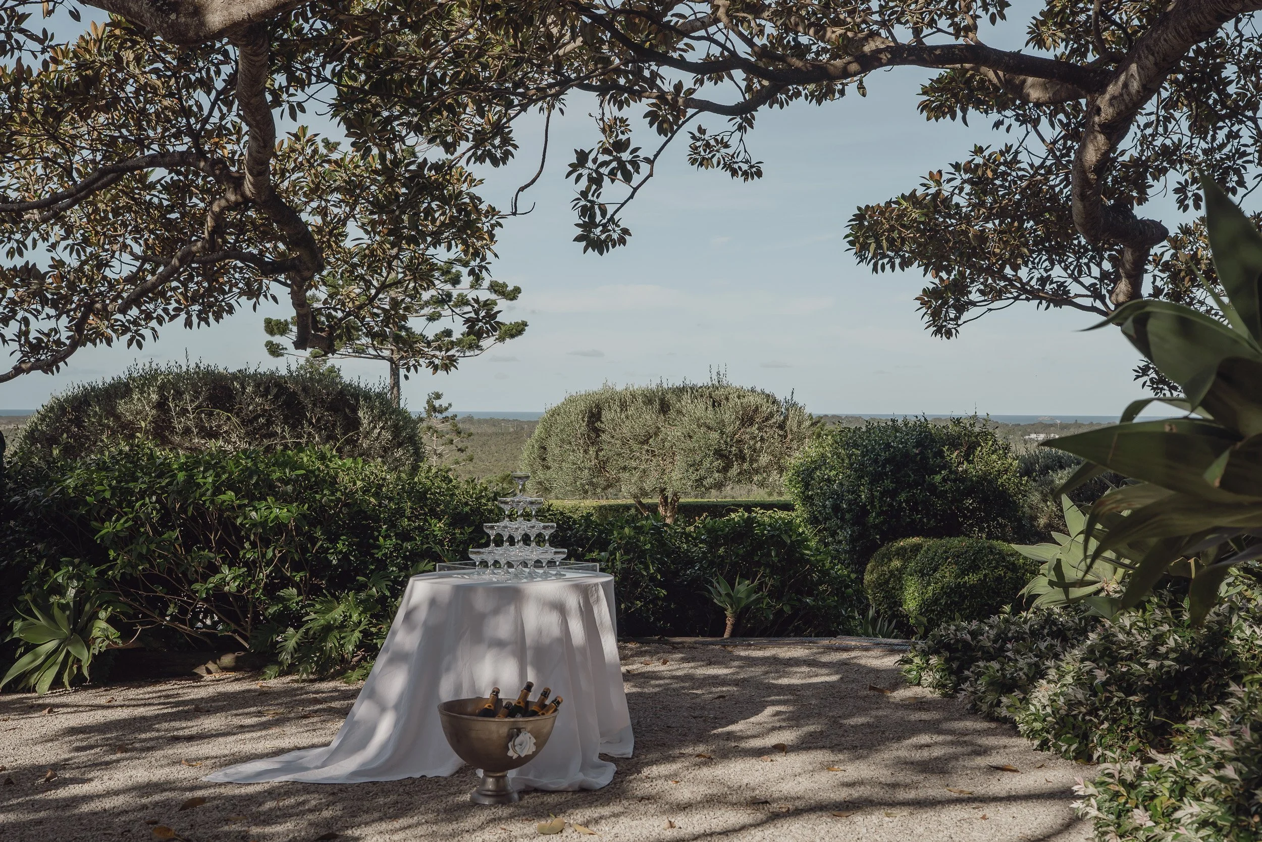 byron-bay-wedding-fee-saxby-73.jpg