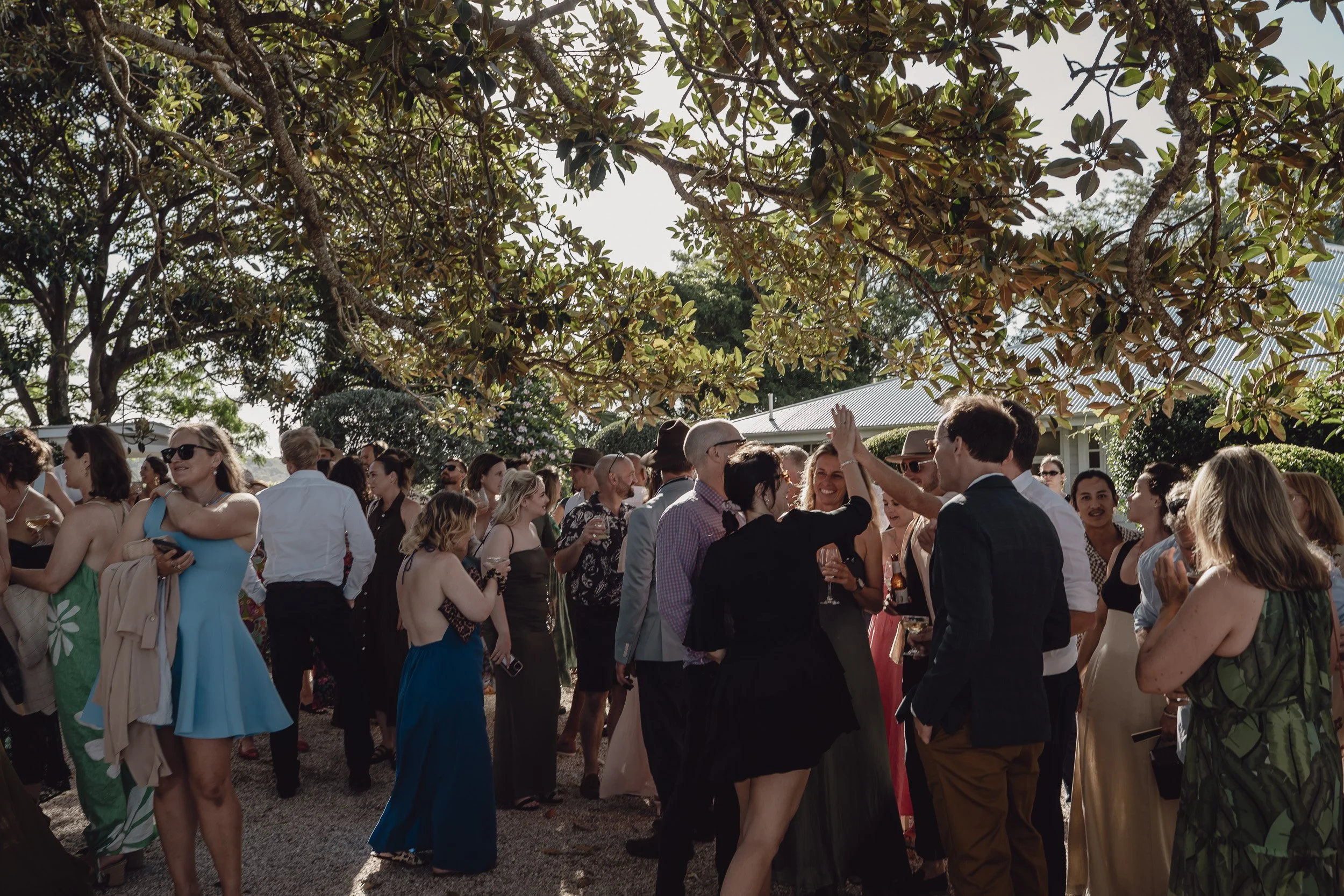 byron-bay-wedding-fee-saxby-75.jpg