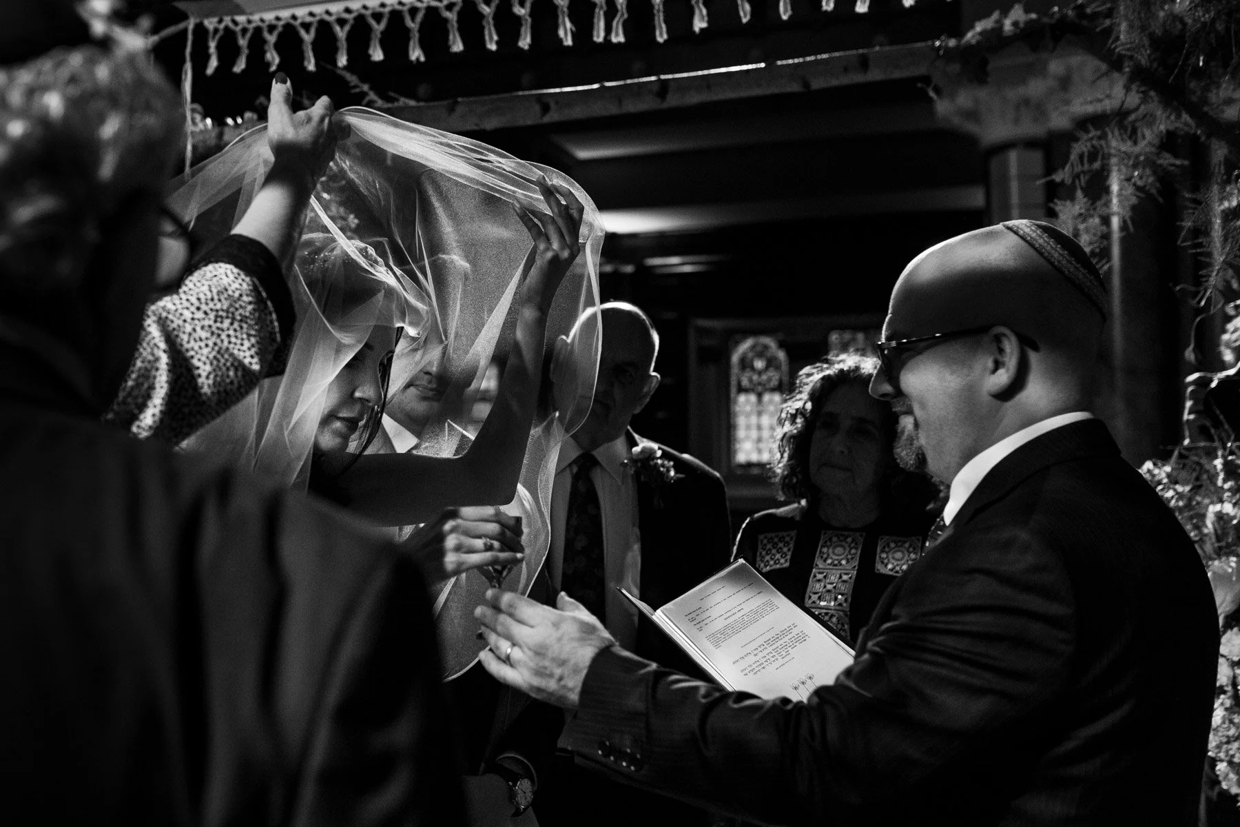 Candid wedding photography of a UK couple in Barcelona, Spain