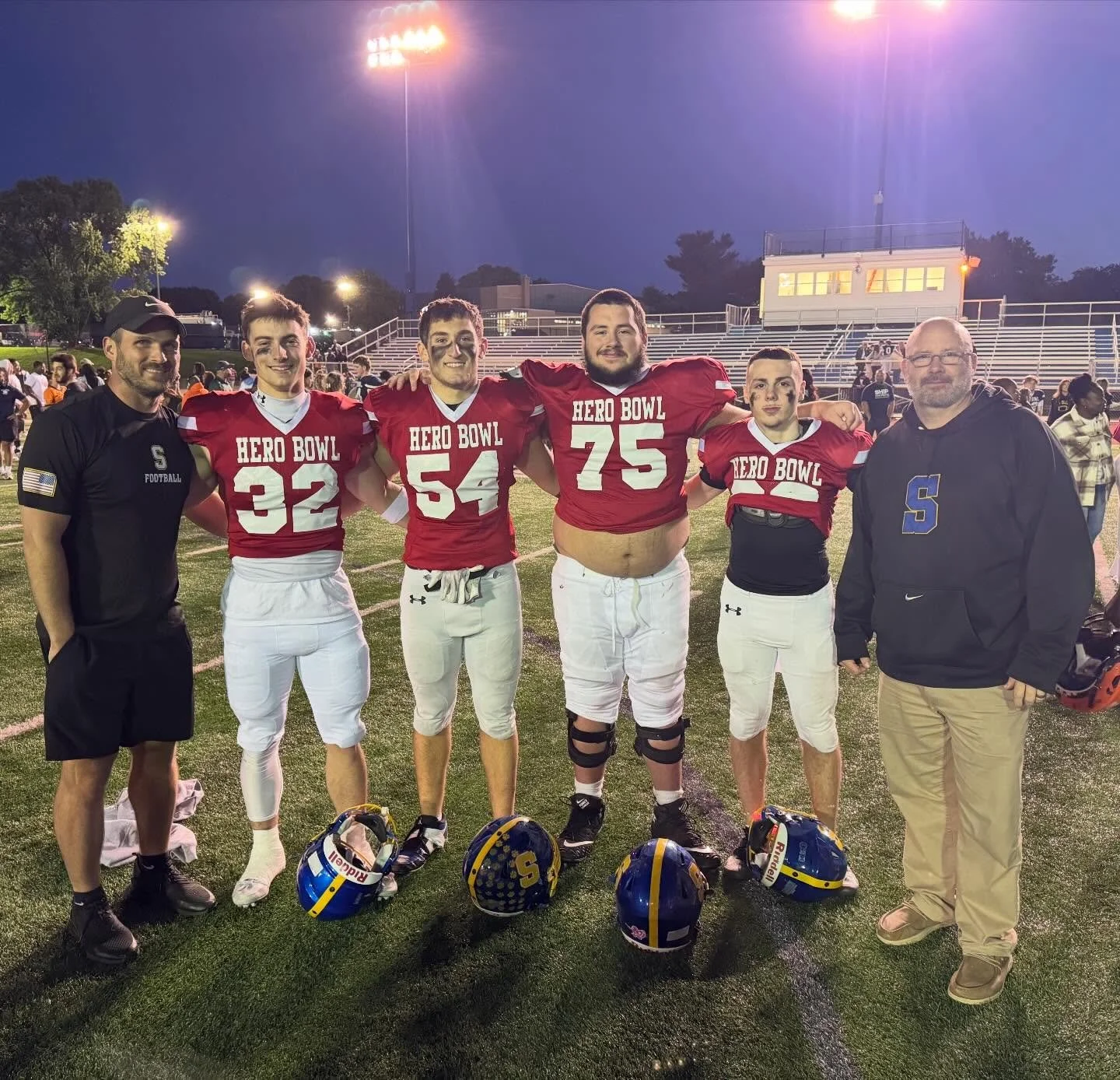 Extremely proud of our 2026 Hero Bowl participants! Way to represent Springfield Football!

Tanner Coll - RB 32
Mike Francks - DL 54
Dom Stewart - OL 75
Tommy Morgan - WR 26

#greatesttowninamerica