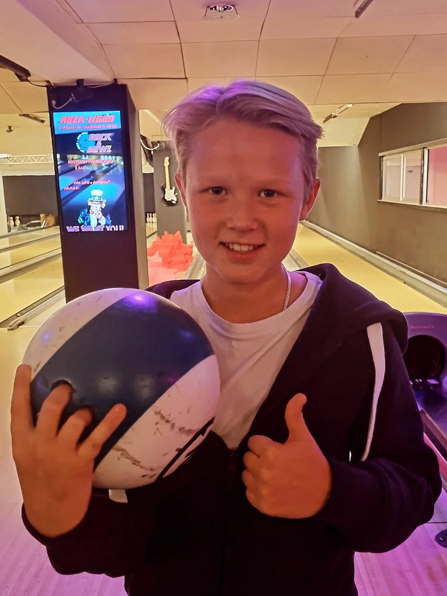 Grattis Jonathan 11 &aring;r 🎳🎉🎈