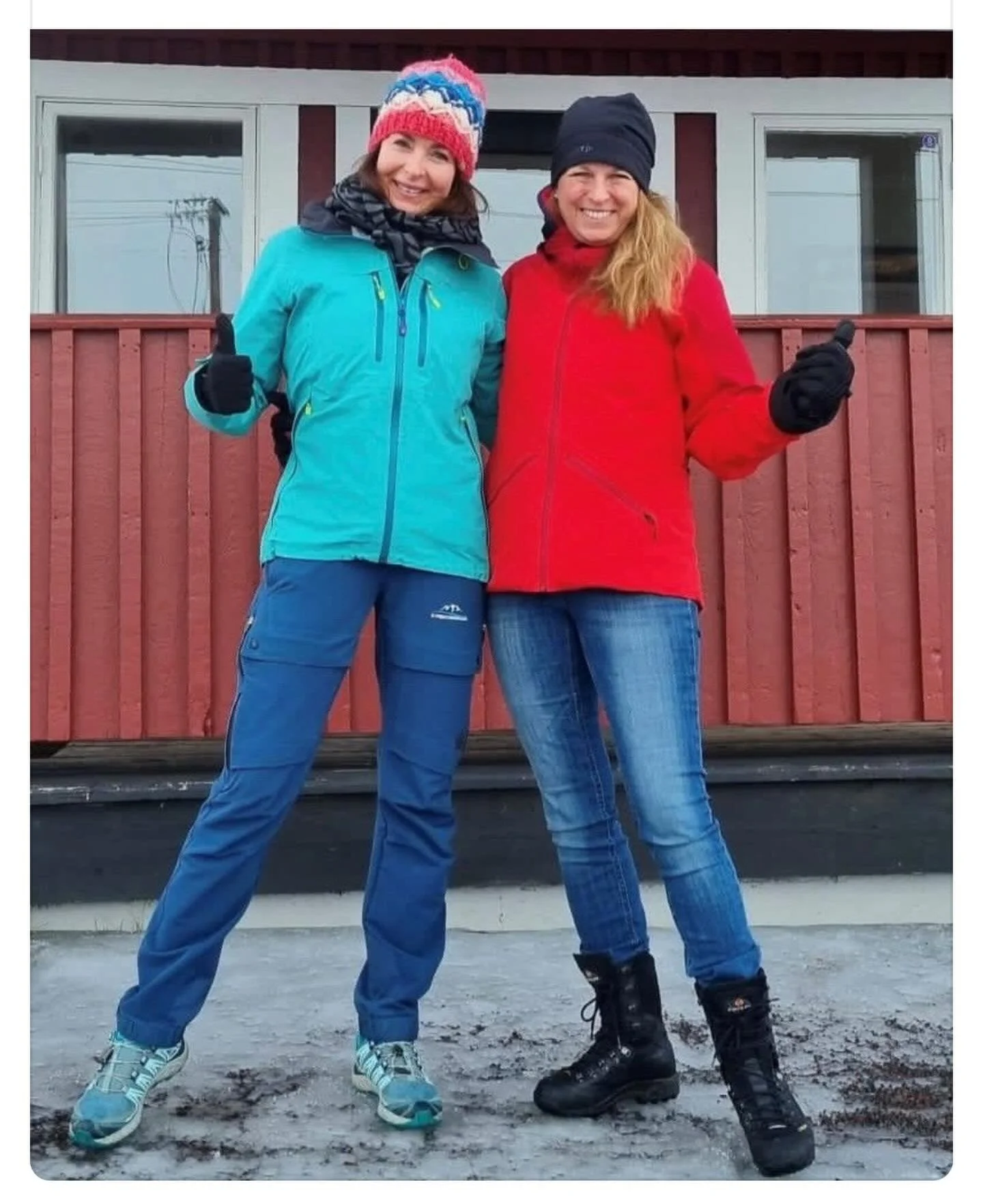 &Auml;ntligen tar vi tag i Summitpodden igen! Det ska bli s&aring; roligt att spela in ett nytt avsnitt, men framf&ouml;rallt att f&aring; tr&auml;ffas och umg&aring;s. 

Under trettonhelgen &auml;r det dags d&aring; @renatachlumska kommer till @dund