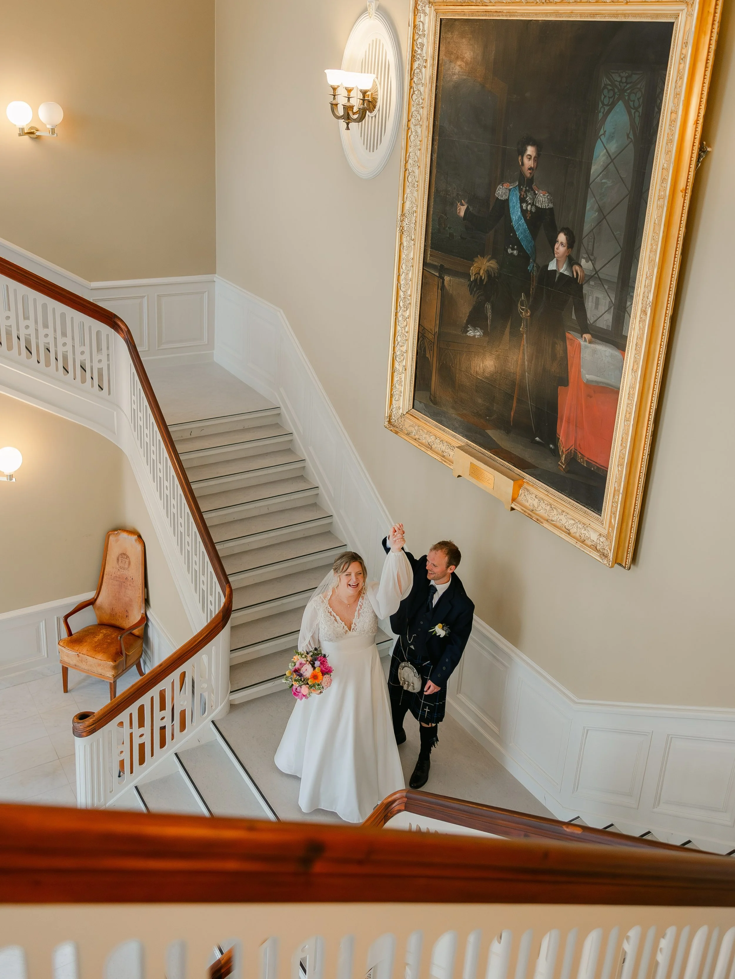 Sneak peeks from Rebecca &amp; Roddy&rsquo;s beautiful courthouse wedding on a not-so-random Tuesday (02.06.2026) 🤍

A Scottish boy and a Norwegian girl who met for the very first time in South Korea over a decade ago. Fast forward ten years, two ad
