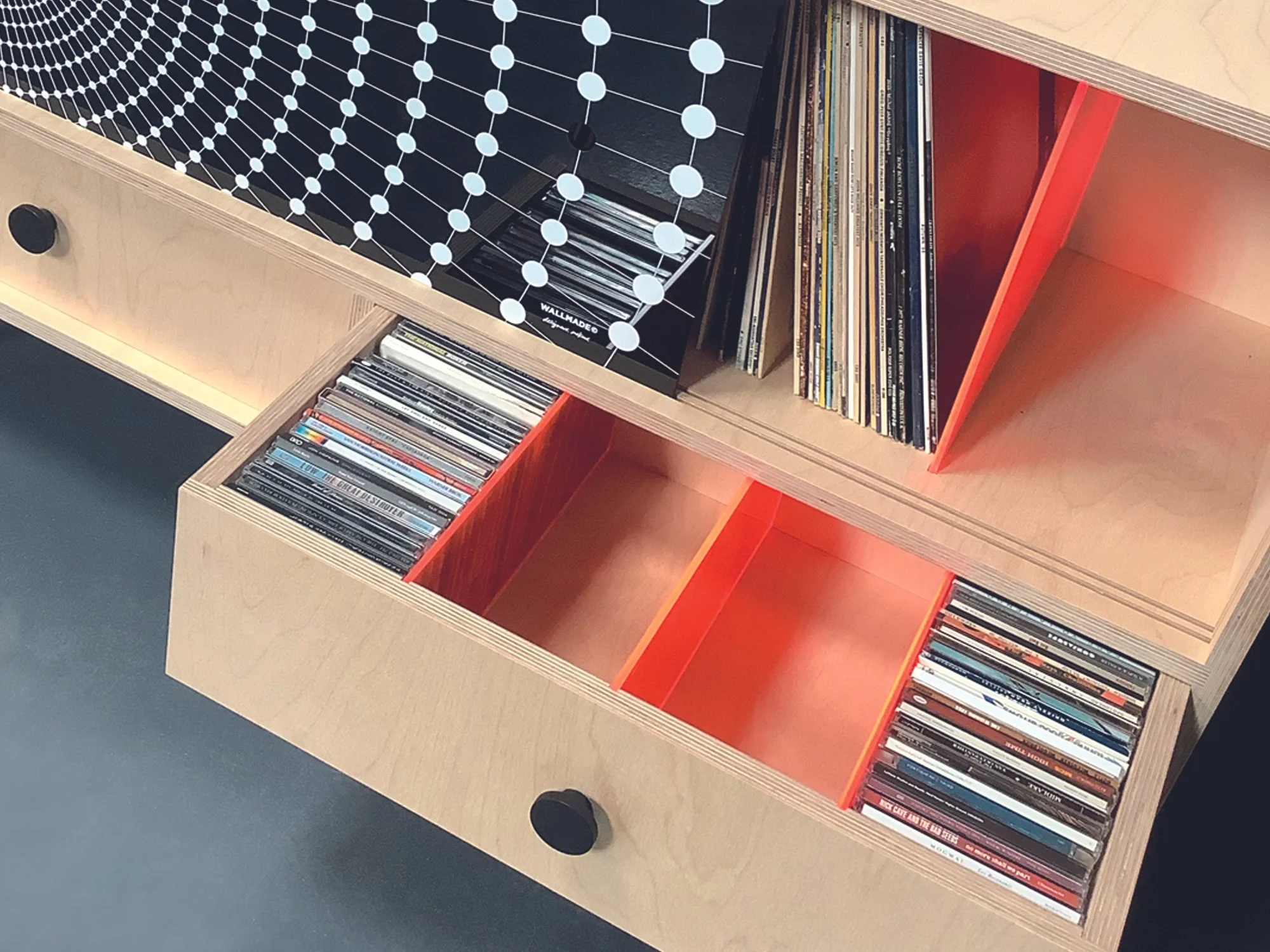 Wallmade Stereo unit with Drawers.jpg