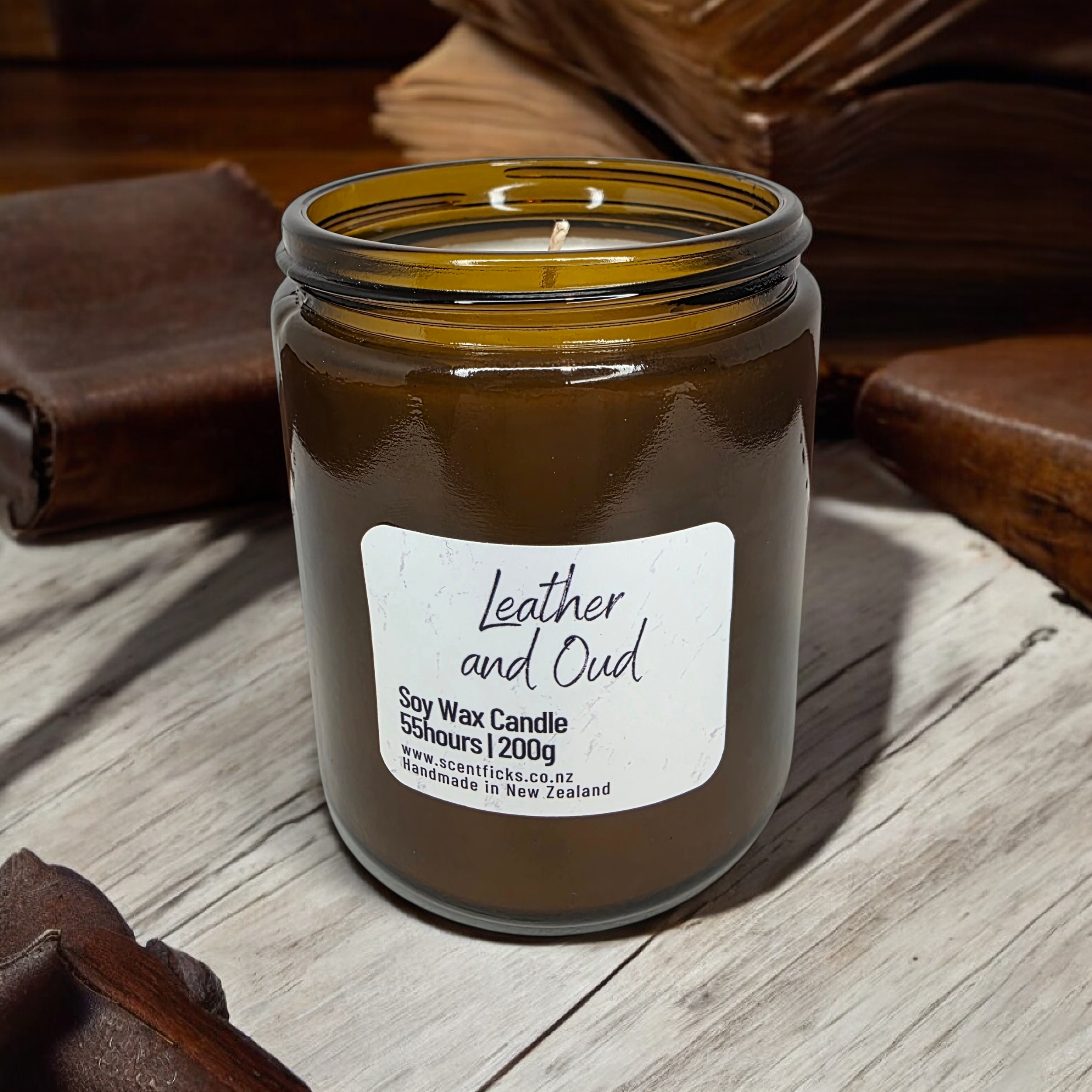 Leather and Oud Scented Soy Candle
