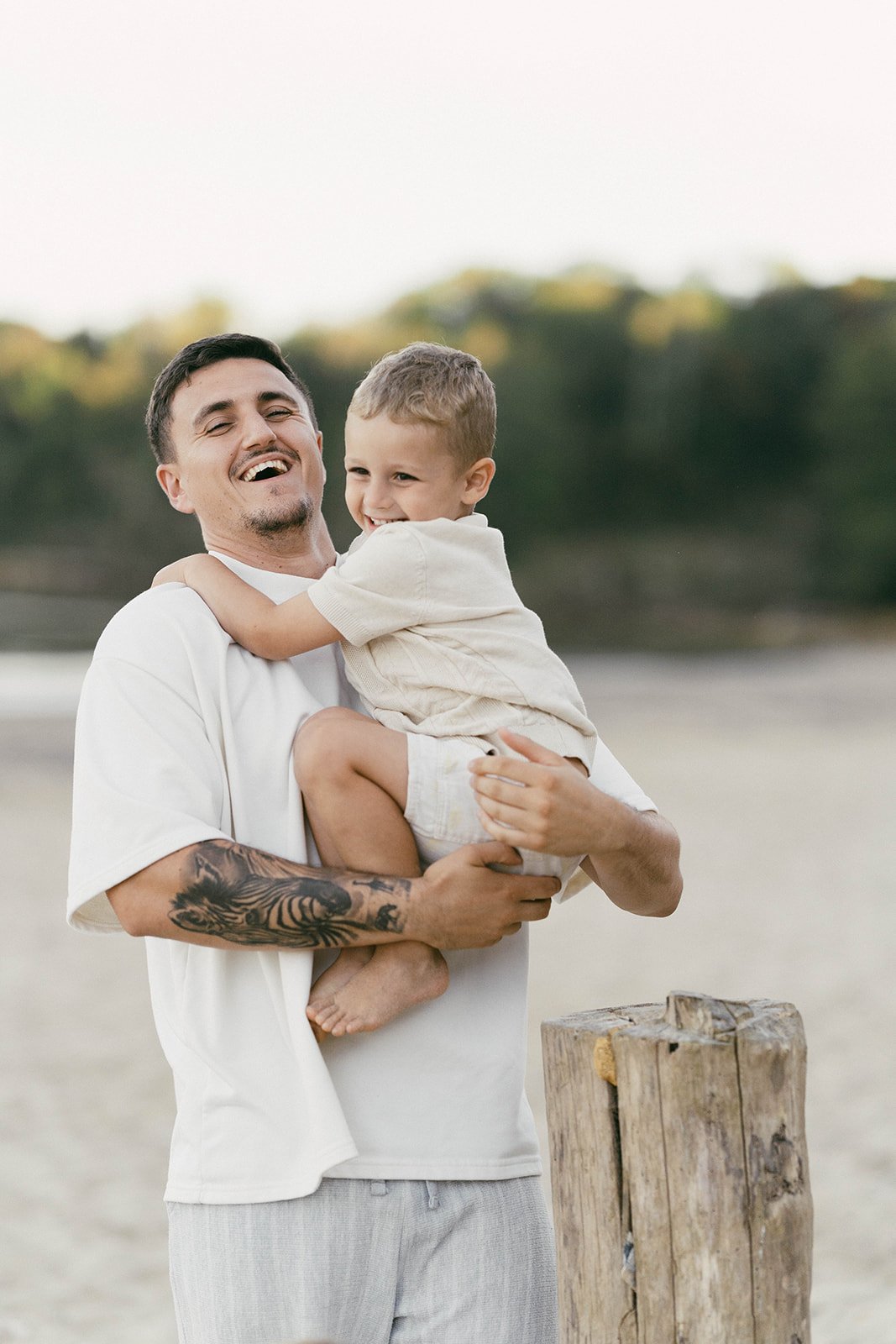 natalie_silvester_photography_Wooldridge_family_session_priory_bay (161 of 176)_websize.jpg