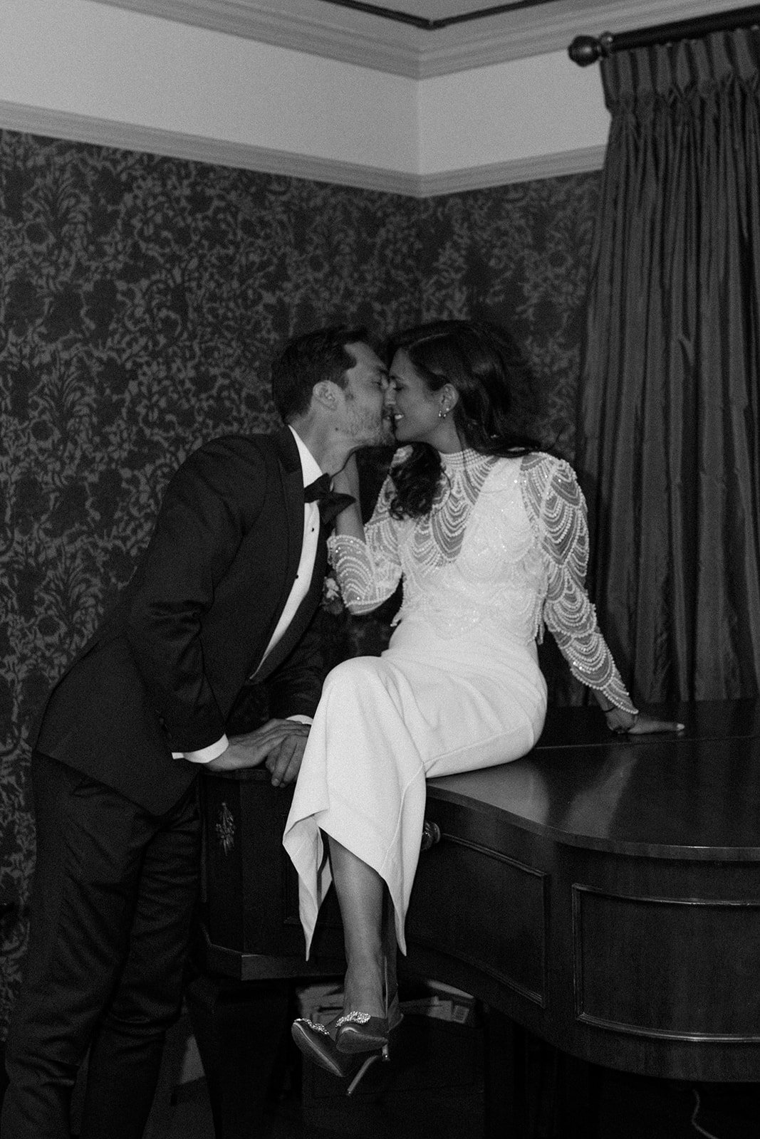 natalie_silvester_photography_Henry&Olivia_kingston_manor_wedding (704 of 706)_websize.jpg