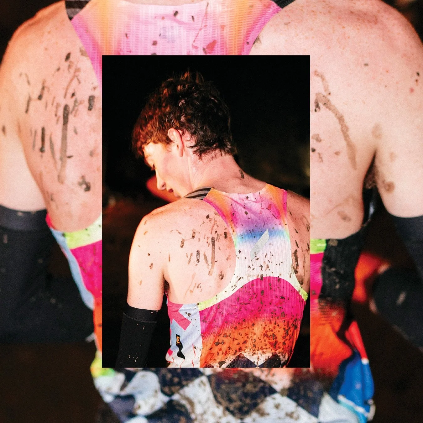 GRITTY, MUDDY, FILTHY XC 

In the thick of it, with the gang @runlimited.ldn / @banditrunning / @maurten_official 

More races like this next year please 🙏🏻
Photography: @jameshendley 

#crosscountry #crosscountryrunning #racing #underthelights