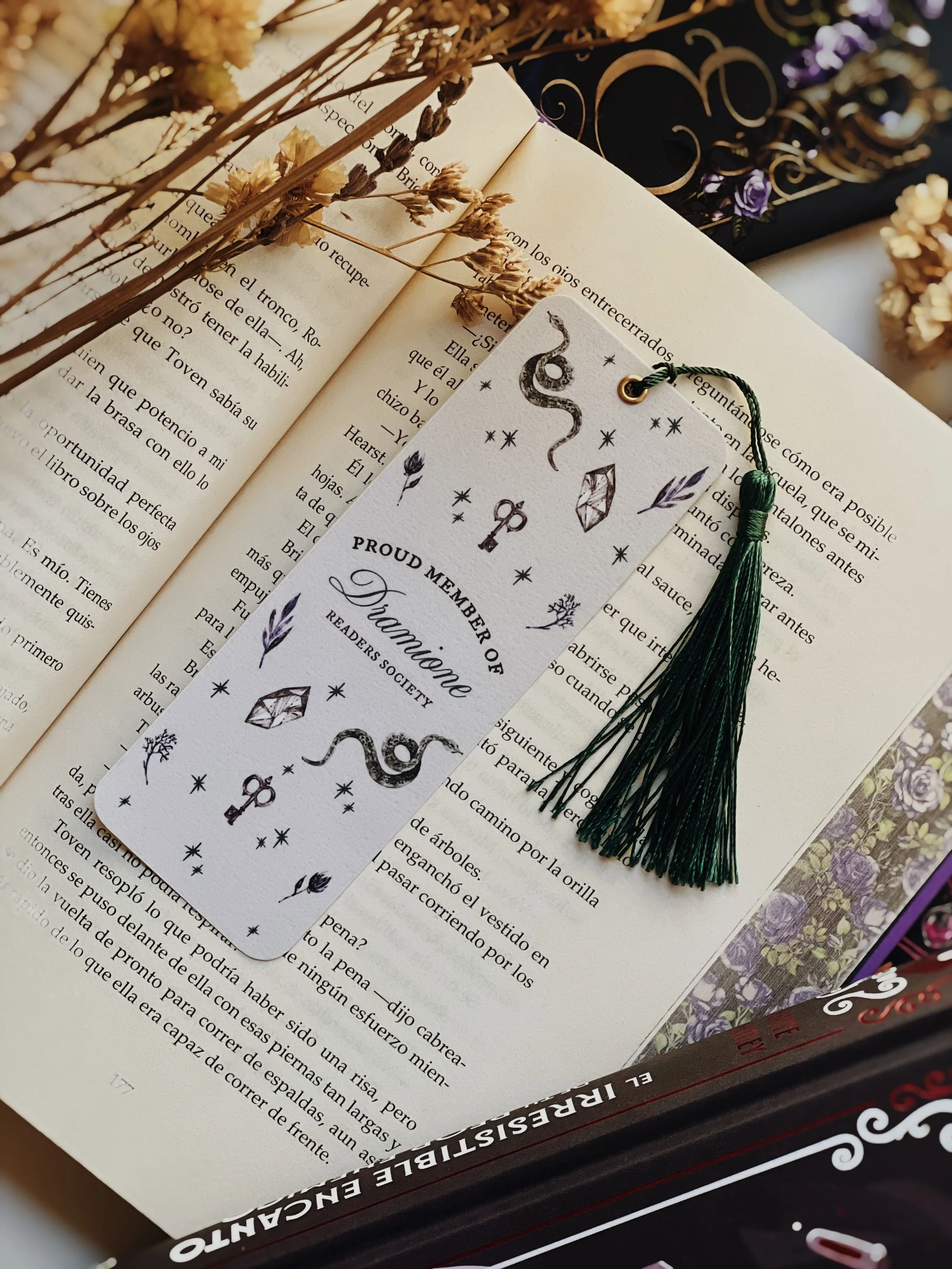 Society - Marcapáginas Tradicional