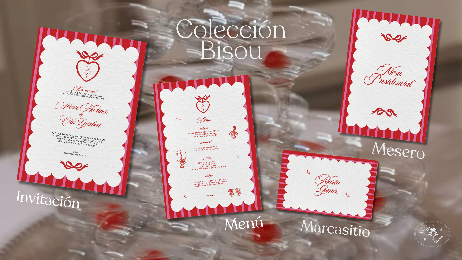 Colección de invitaciones y elementos para evento con temática romántica, en tonos blancos y rojos con rayas. Incluye invitación, menú, tarjeta de marcos y mesa presidencial.
