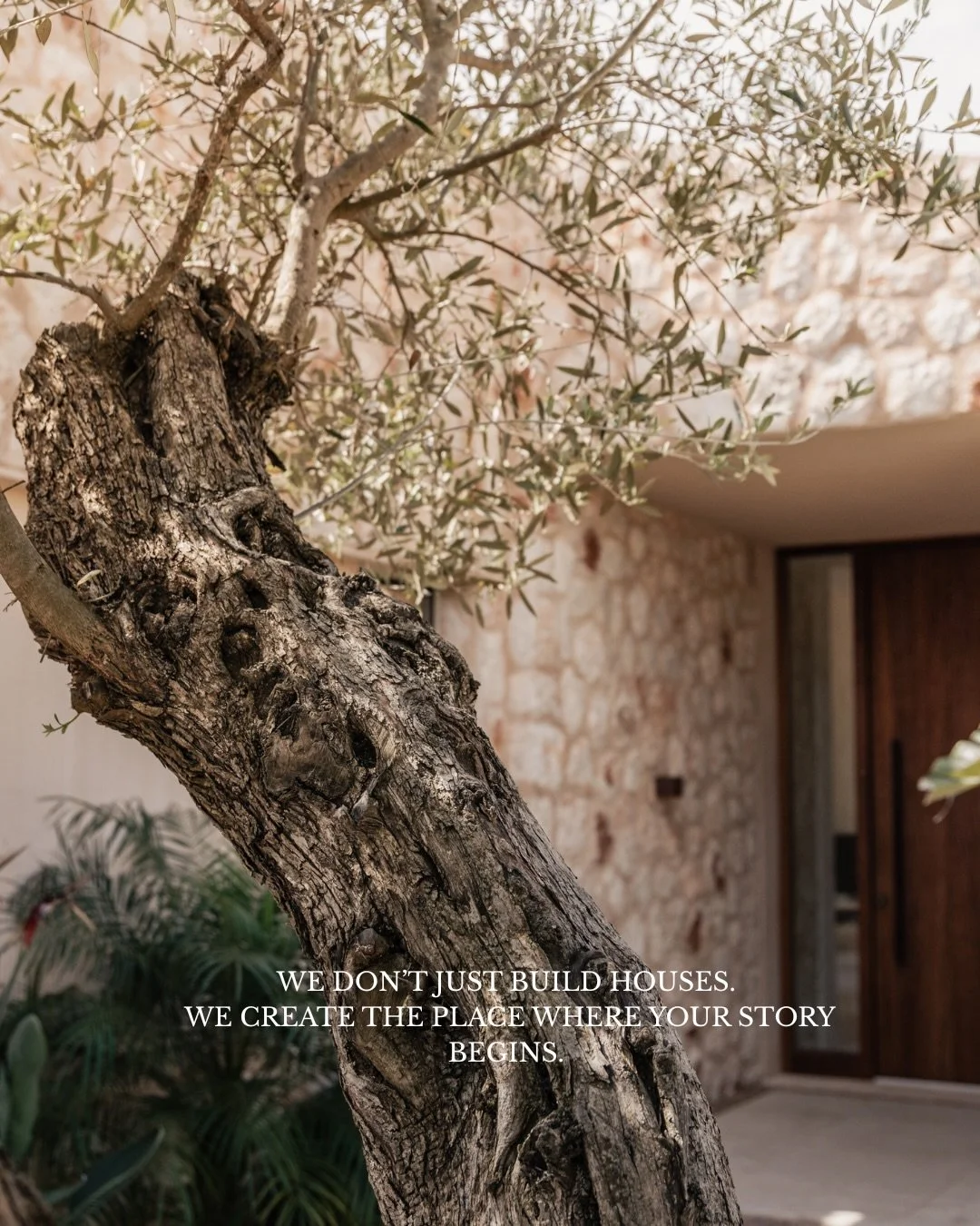 Our company was born from a very clear idea: to do things properly from the very beginning.✨

We are a family company that believes in process, detail and respect for the island that inspires us. Every project we develop starts with a shared vision a