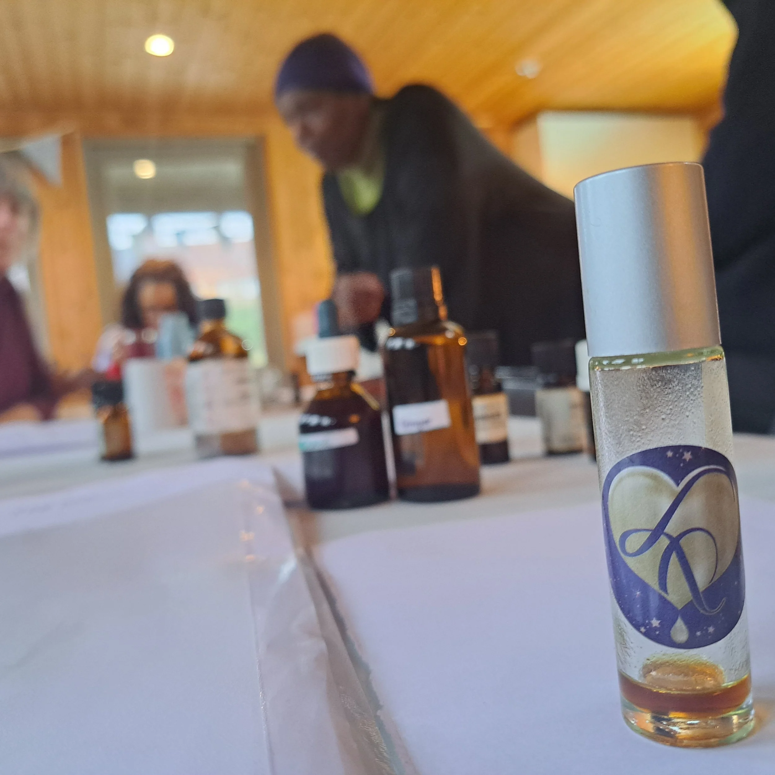 Introduction to Essential Oils with Maxi McNaughty