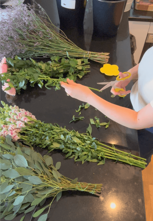 fresh-flower-arranging-workshop-with-bud-vases-london-2-portrait-hd.jpg