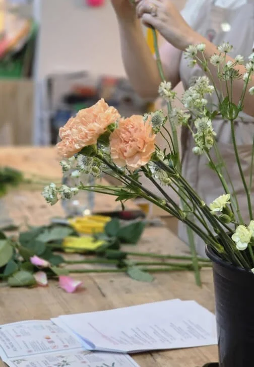 floristry-workshop-with-bud-vases-london-4-portrait-hd.jpg