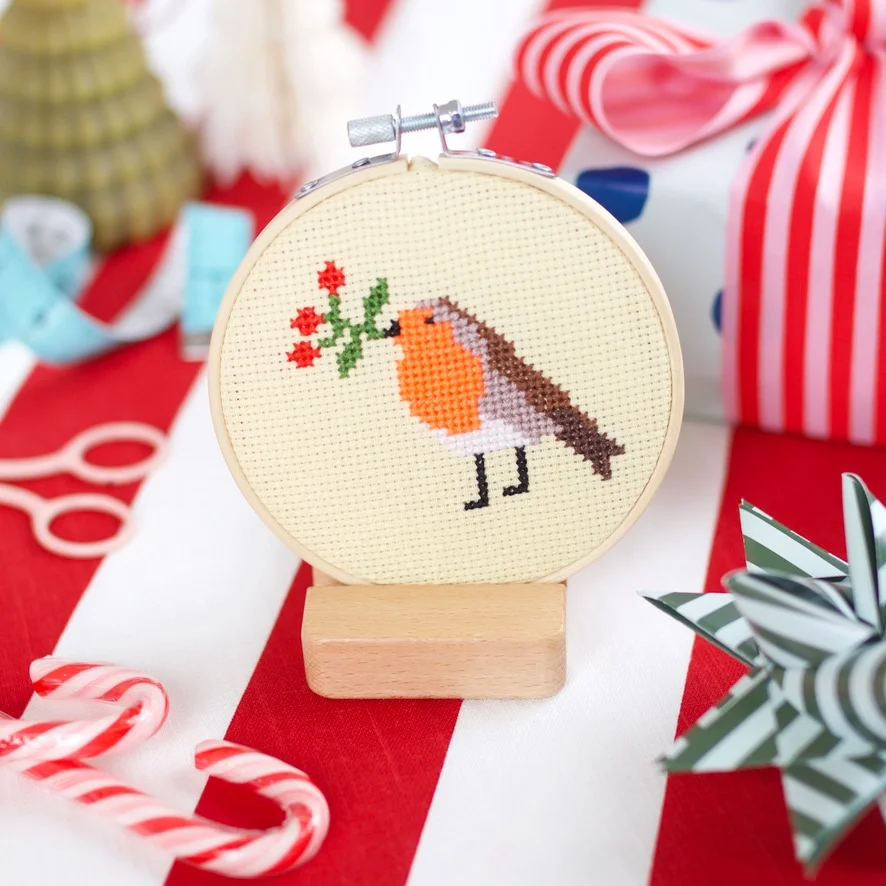 Cotton Clara Mini Cross Stitch Kit - Robin