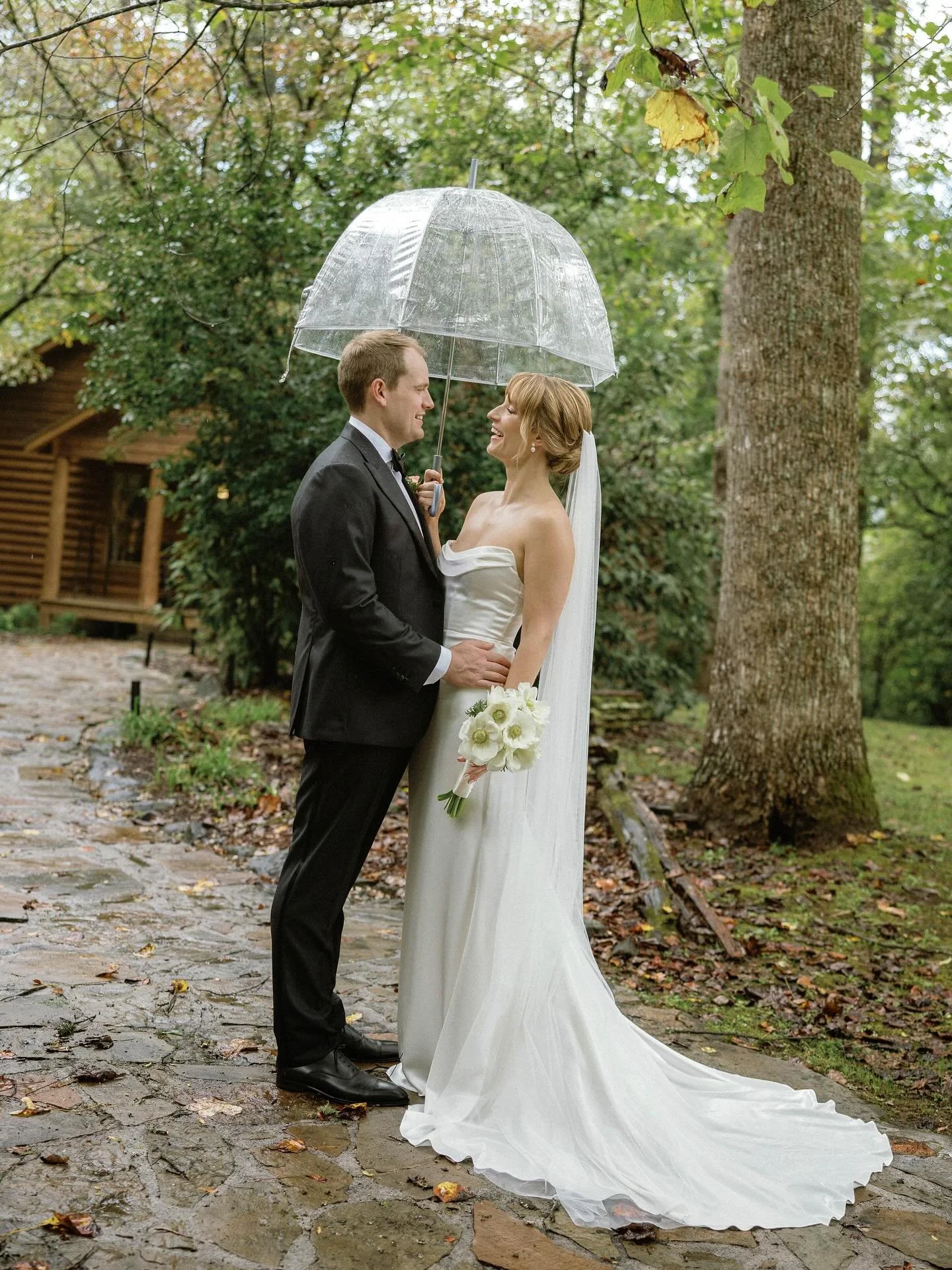 Sneaks for Sirid &amp; Ellis. 🩶 More to come from this sweet September day. 
.
.
Venue: @dancingbeartn 
Planning: @weddingsatthebear 
Photography: @torilynnephoto 
Dress: @alexandragrecco 
HMU: @bangsandblush_ 
DJ: @ogleentertainment