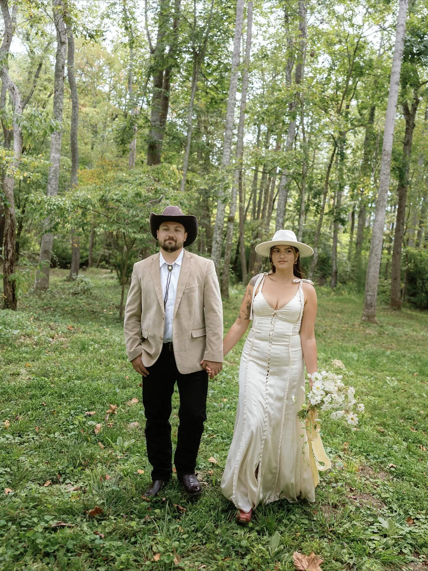 They traded in the ballroom for the blue ridges. No audience, no timelines, no pressure to perform. Just love and landscape. 

Host / Styling: @loveclubcollectives
@morganaugustaimages
Florals: @contentmentfloraldesign
Invitation Suite: @heybennyoffi