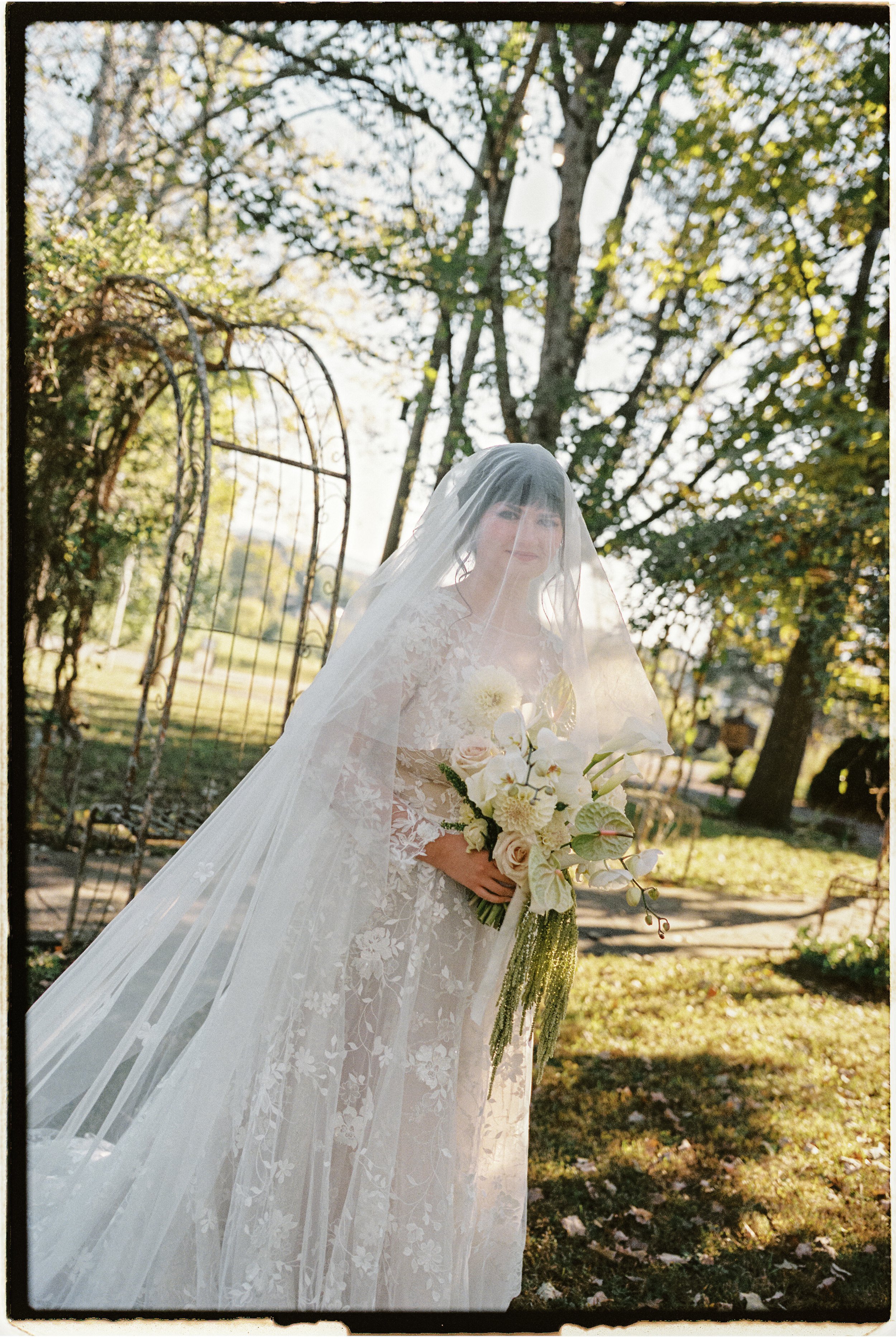 jillian-ford-wedding-whaley-mansion-film-tori-lynne-photography-138.jpg