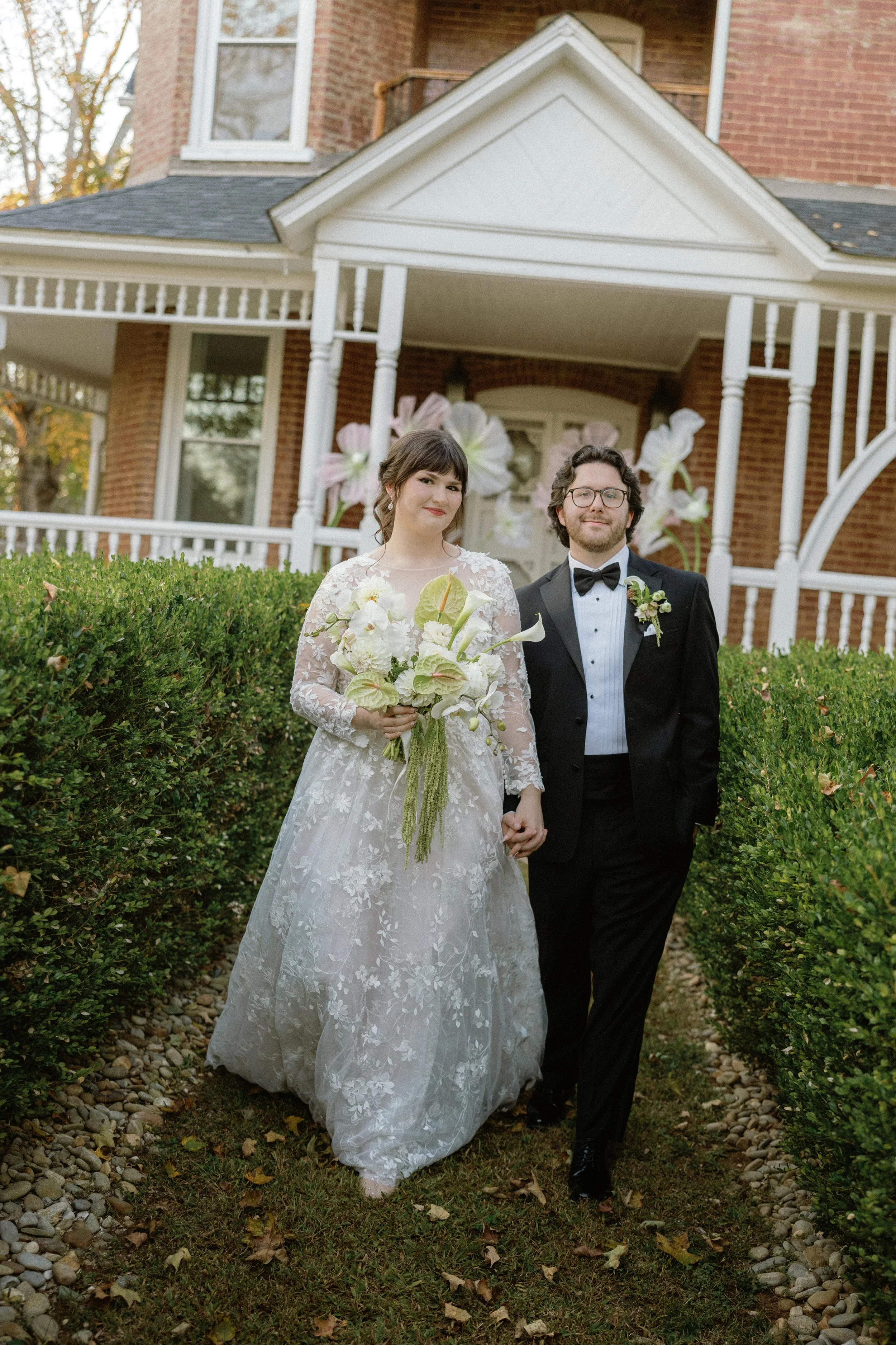 jillian-ford-wedding-whaley-mansion-newlyweds-tori-lynne-photography-18.jpg