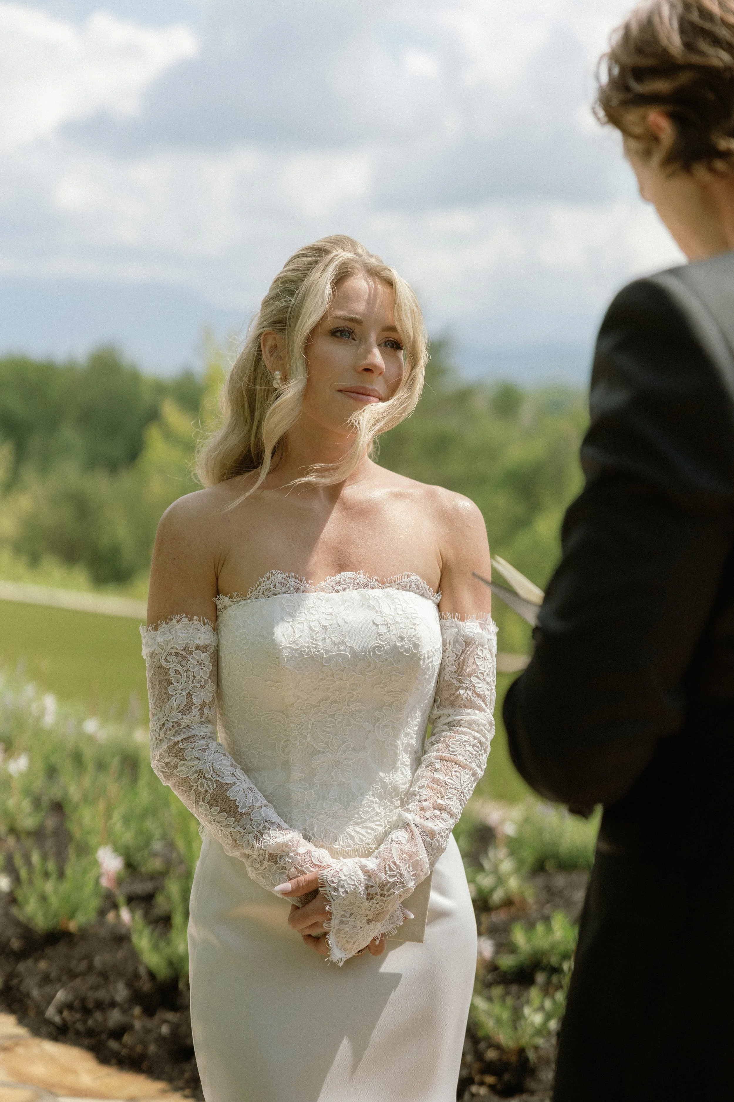 nichols-heir-grand-hall-spring-wedding-second-shooter-sample-tori-lynne-photography-12.jpg