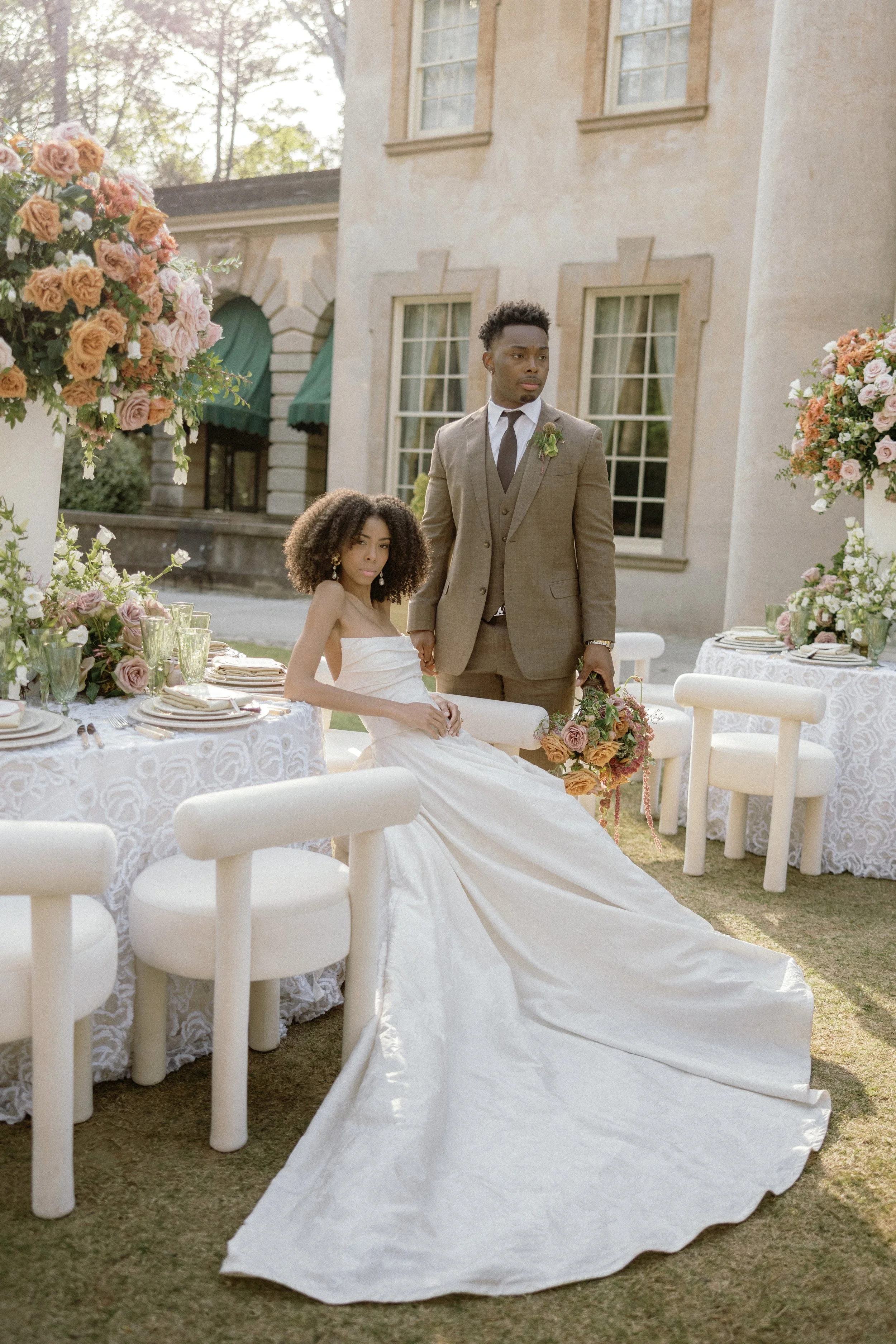 styled-shoots-across-america-swan-house-atlanta-couple-tori-lynne-photography-127.jpg