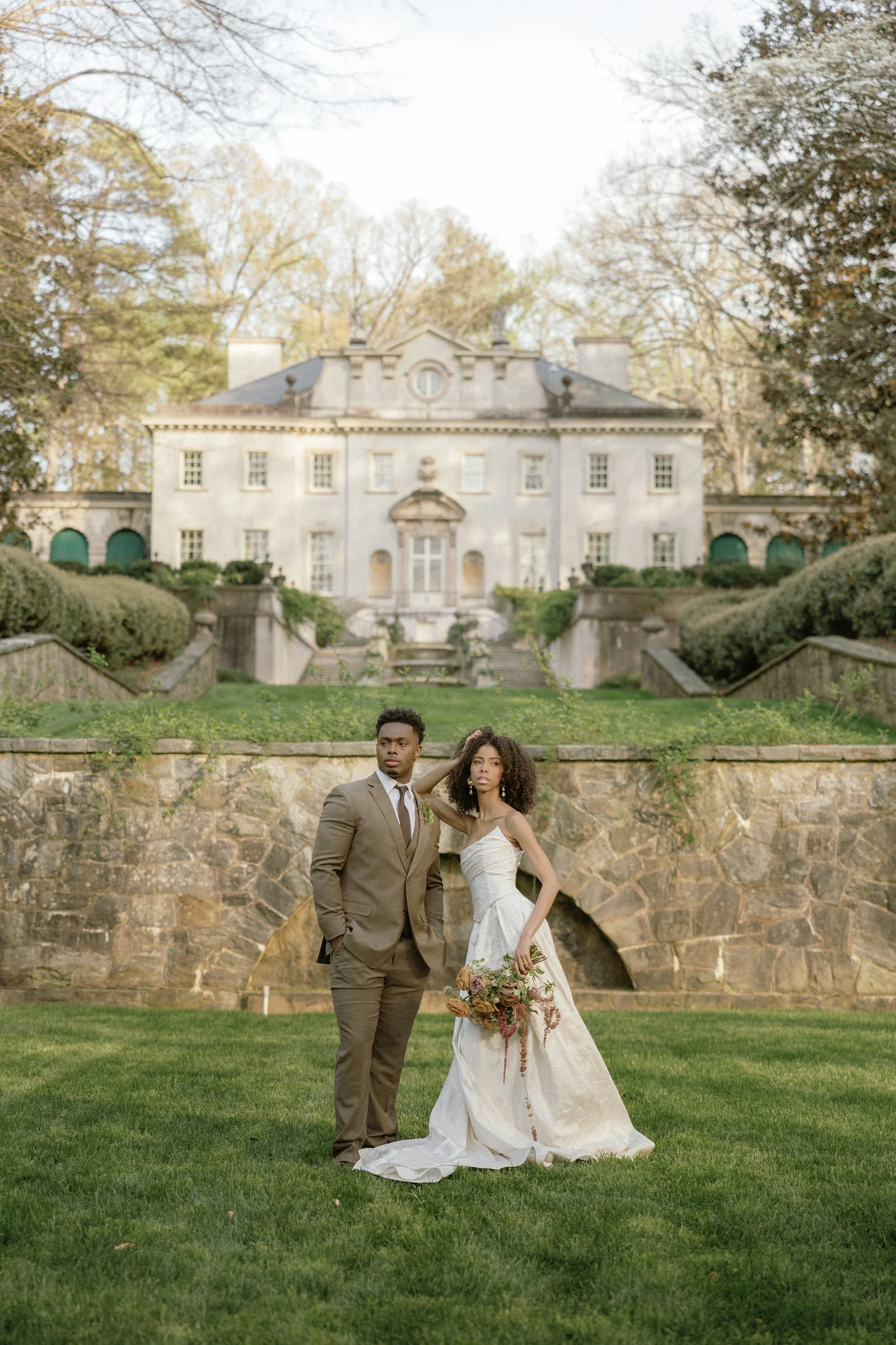 styled-shoots-across-america-swan-house-atlanta-couple-tori-lynne-photography-181.jpg