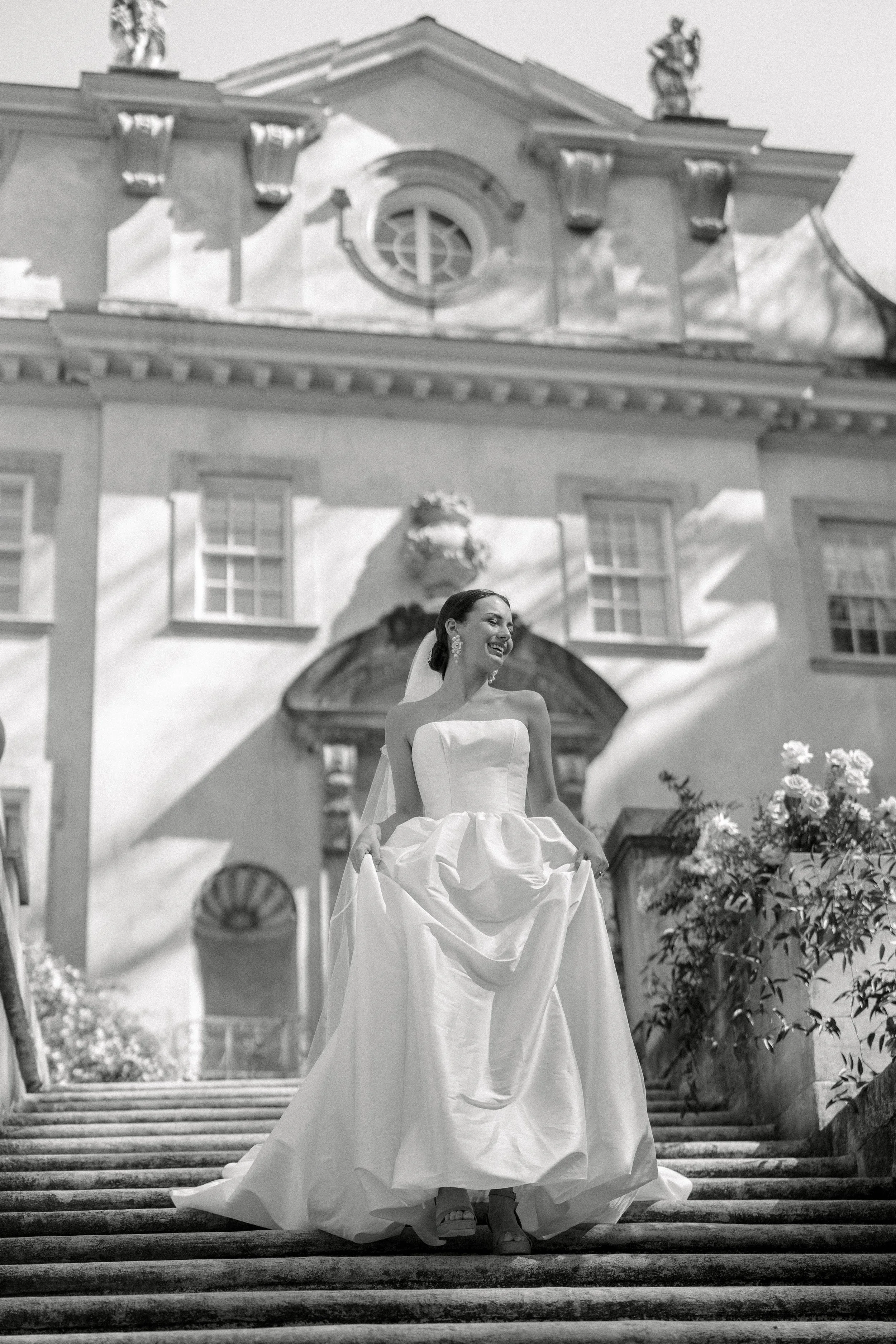 styled-shoots-across-america-swan-house-atlanta-solo-bride-1-tori-lynne-photography-128.jpg