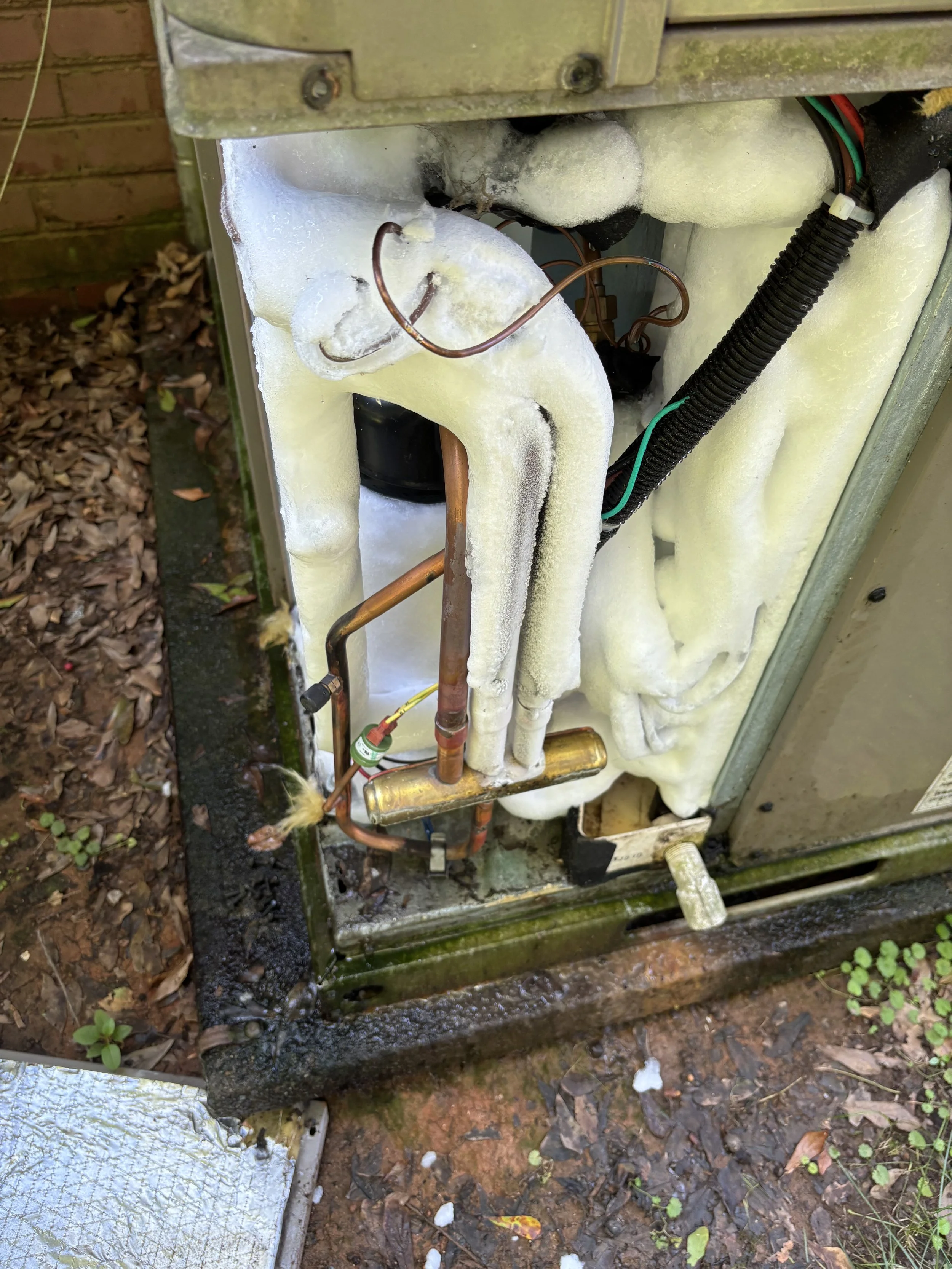 frozen AC, this air conditioner is frozen up