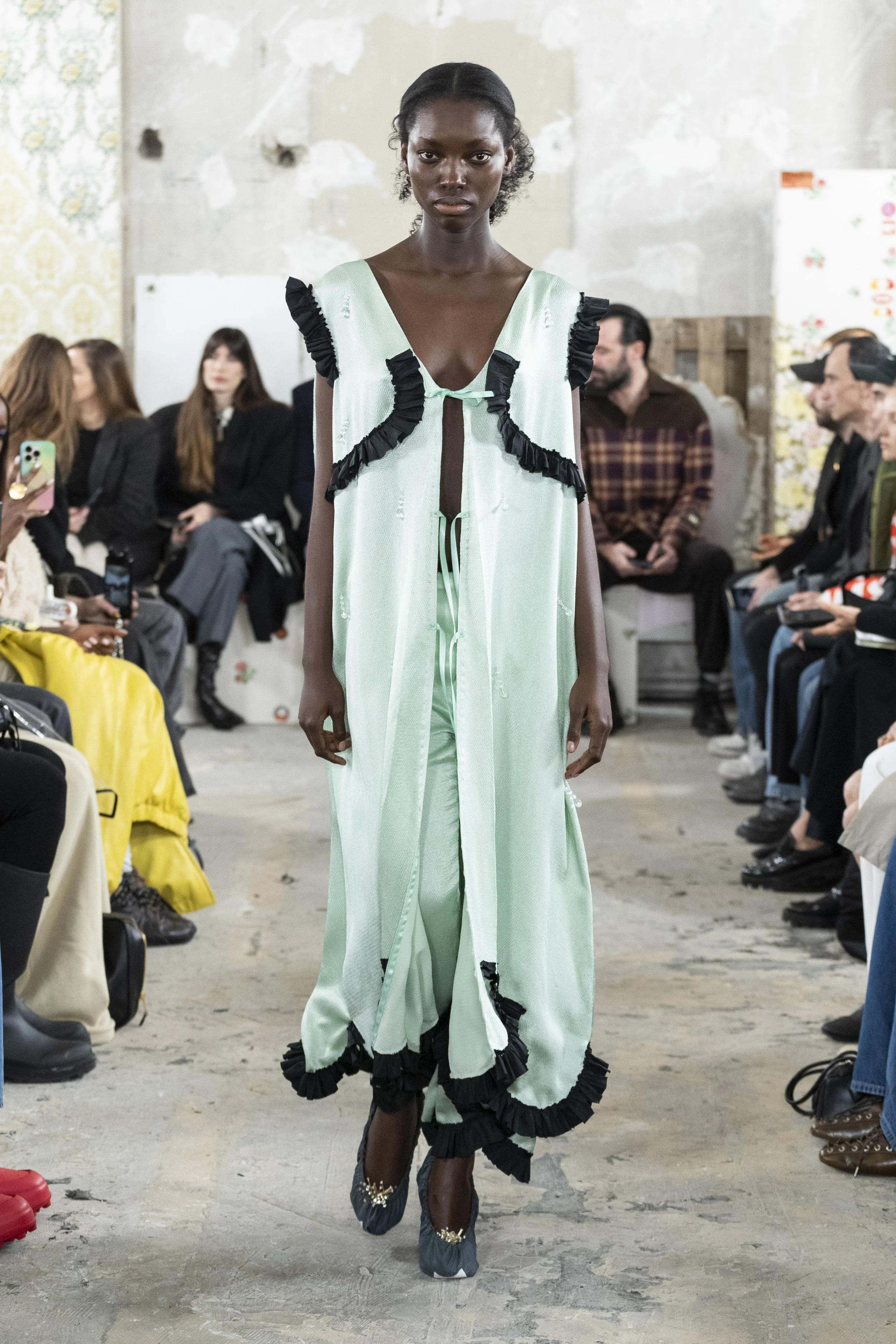 MERYLL_ROGGE_FW25_©ALESSANDRO GAROFALO_LOOK 30.jpg